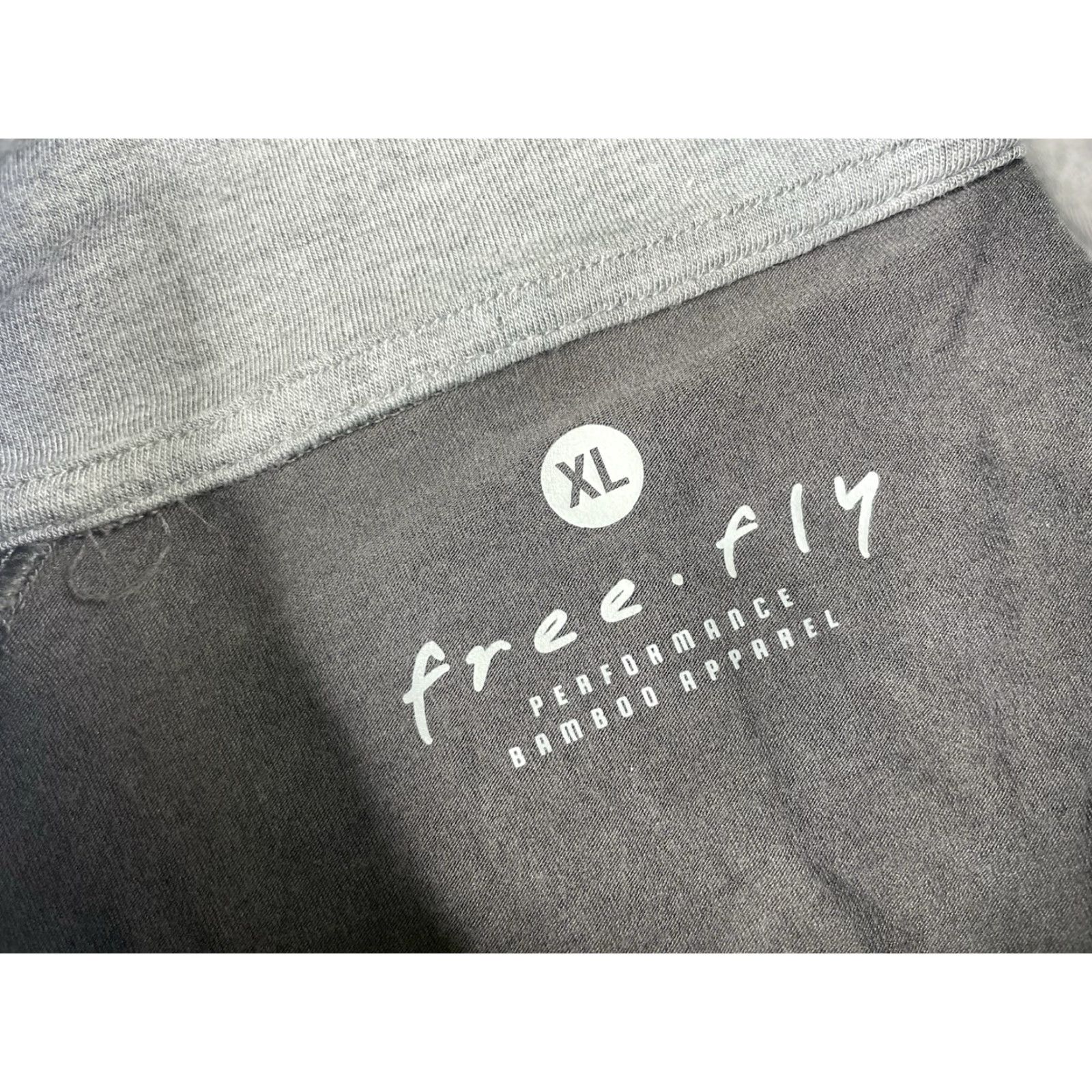 Vintage Free Fly Mens 1/4 Zip Pullover XL Performance Bamboo Long Sleeve Gray Shirt Size US XL / EU 56 / 4 - 2 Thumbnail