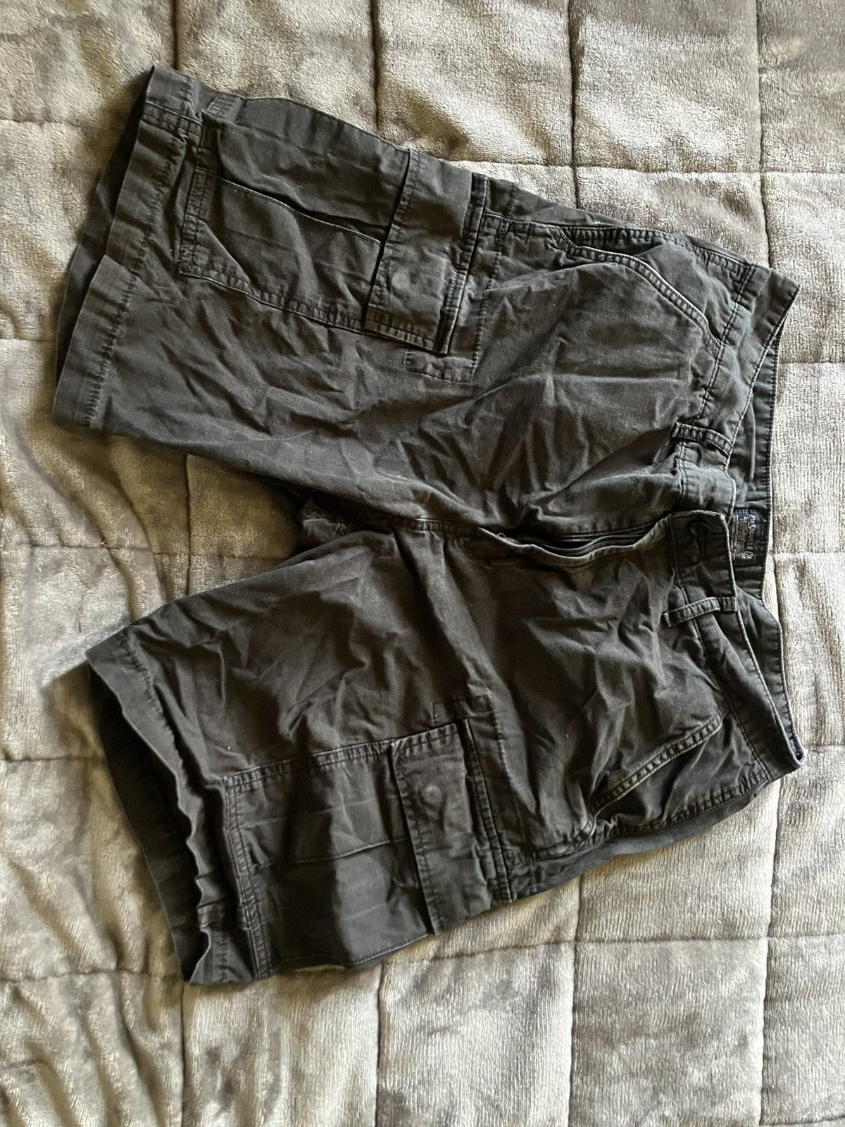 Levi's Levi Cargo Shorts Size US 32 / EU 48 - 1 Thumbnail