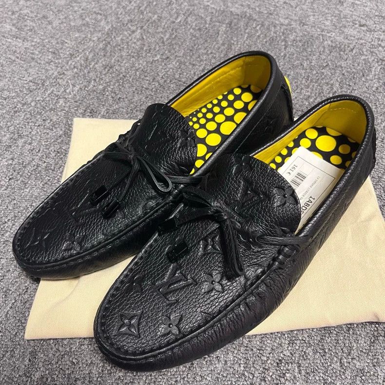 Louis Vuitton Louis Vuitton Black and yellow leather lace-up fashion moc Size US 6 / EU 39 - 1 Thumbnail