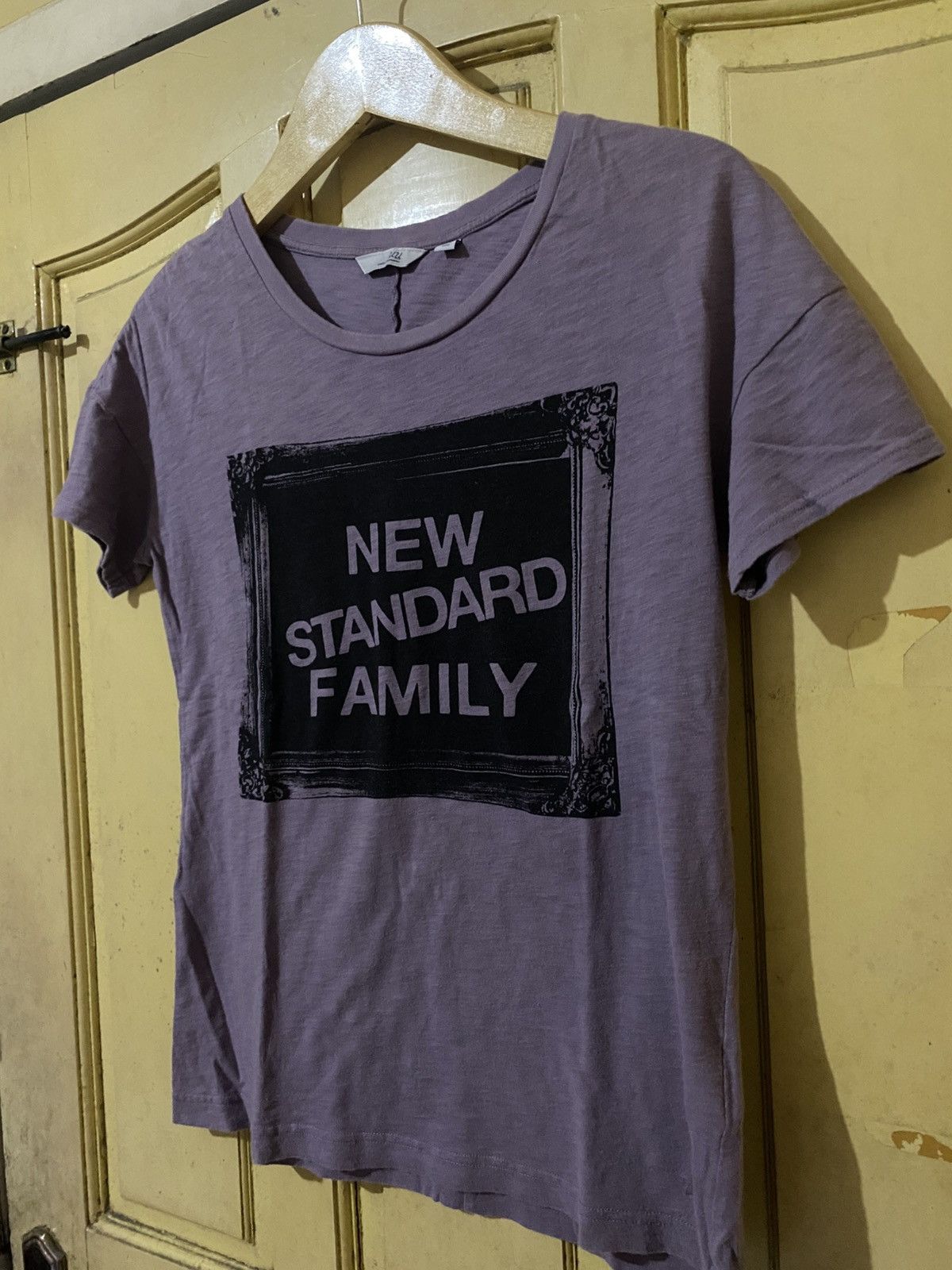 Jun Takahashi × Undercover Vintage Undercover x Uniqlo Standard Family T-Shirt Size US M / EU 48-50 / 2 - 3 Thumbnail