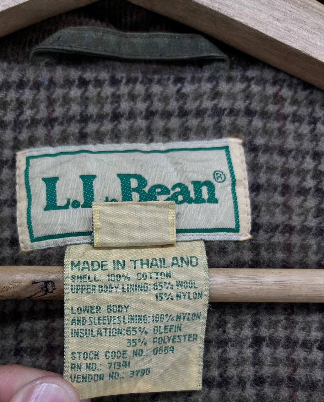 L.L. Bean Vintage L.L Bean Thinsulate Long Wax Jacket Size M / US 6-8 / IT 42-44 - 9 Thumbnail