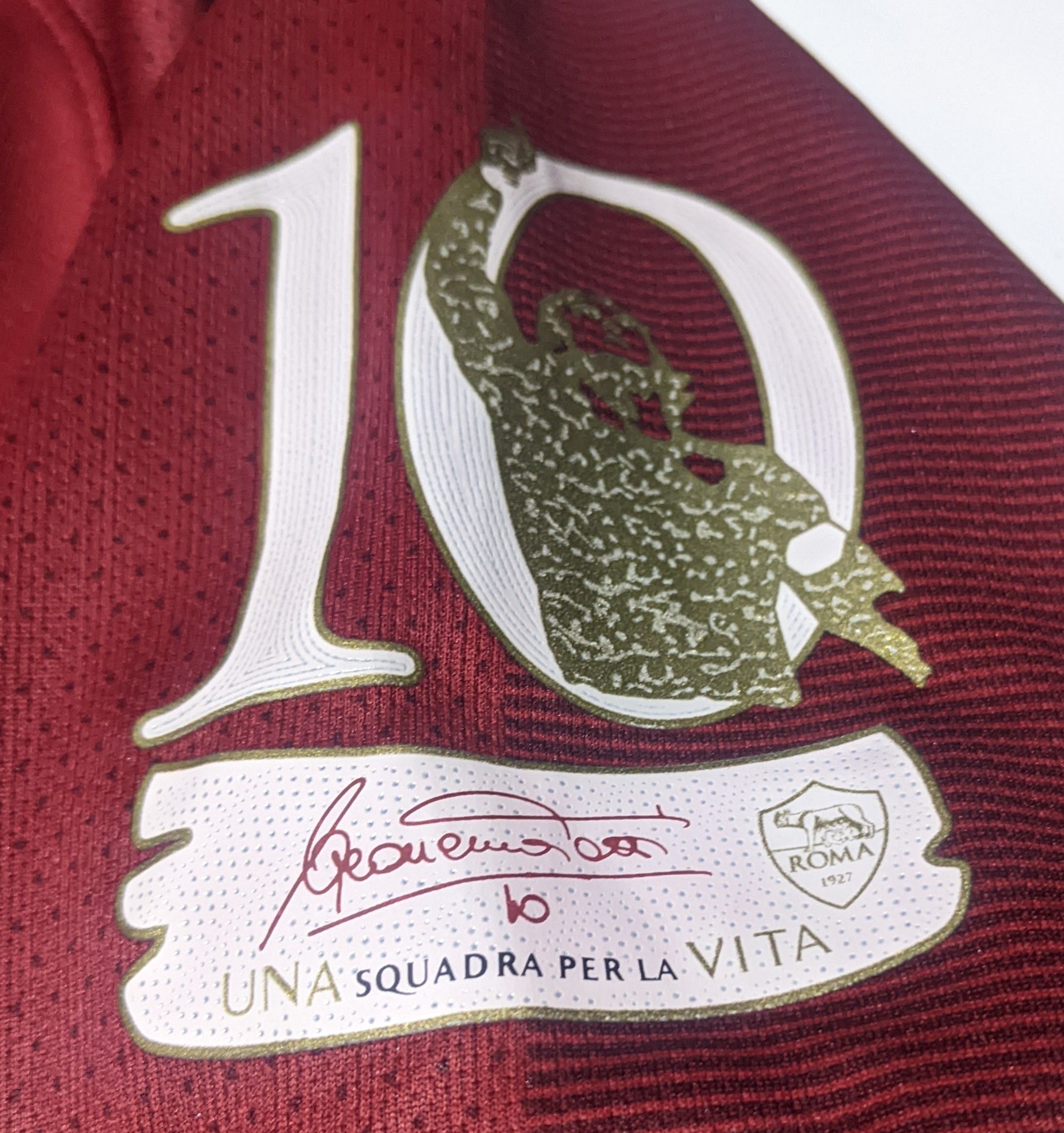 Nike AS Roma Last Match Totti 2017 Home Jersey Size US XL / EU 56 / 4 - 8 Thumbnail