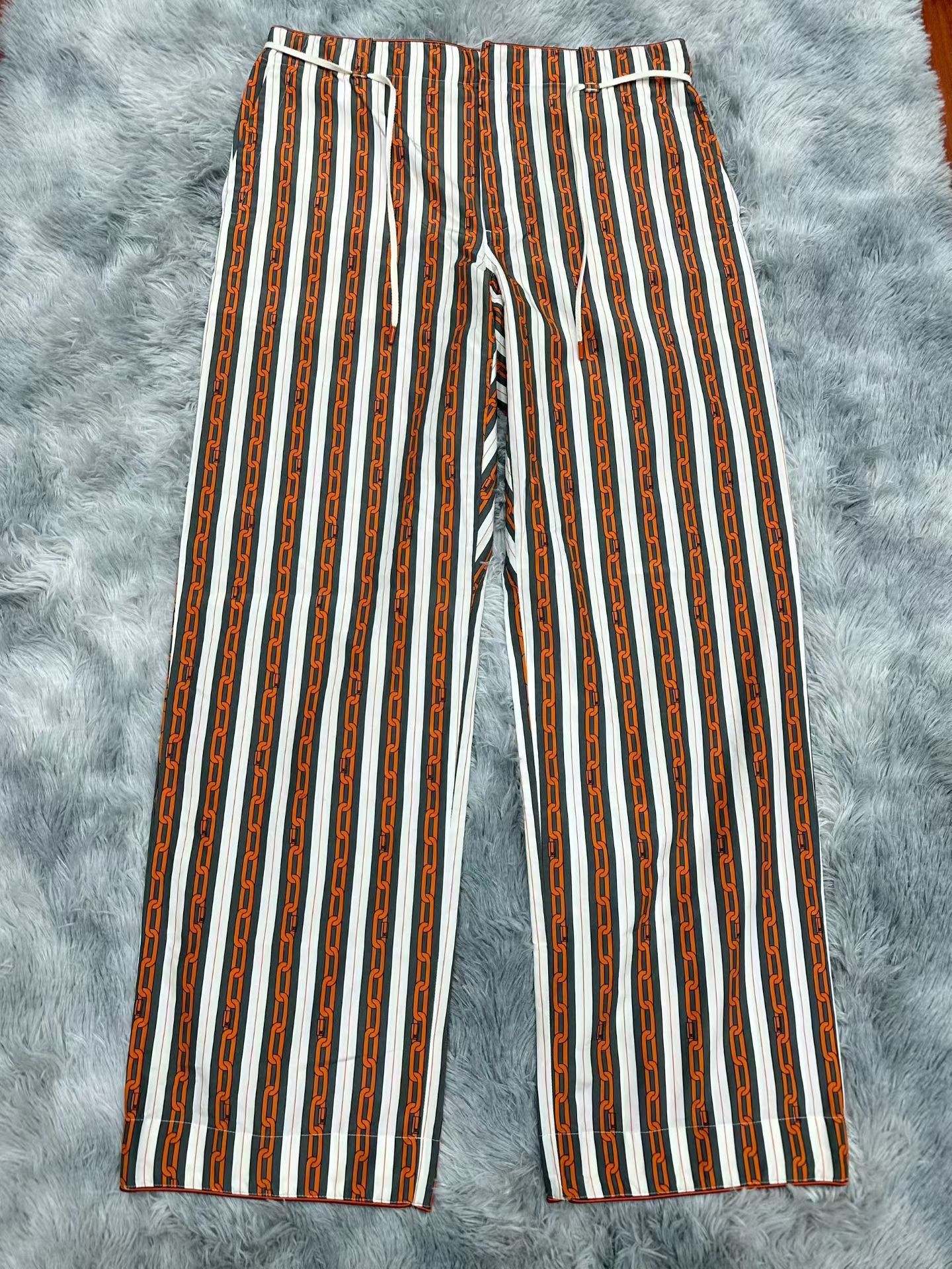 Louis Vuitton Louis Vuitton Casual Pants 44 Men Size US 44 / EU 60 - 1 Thumbnail