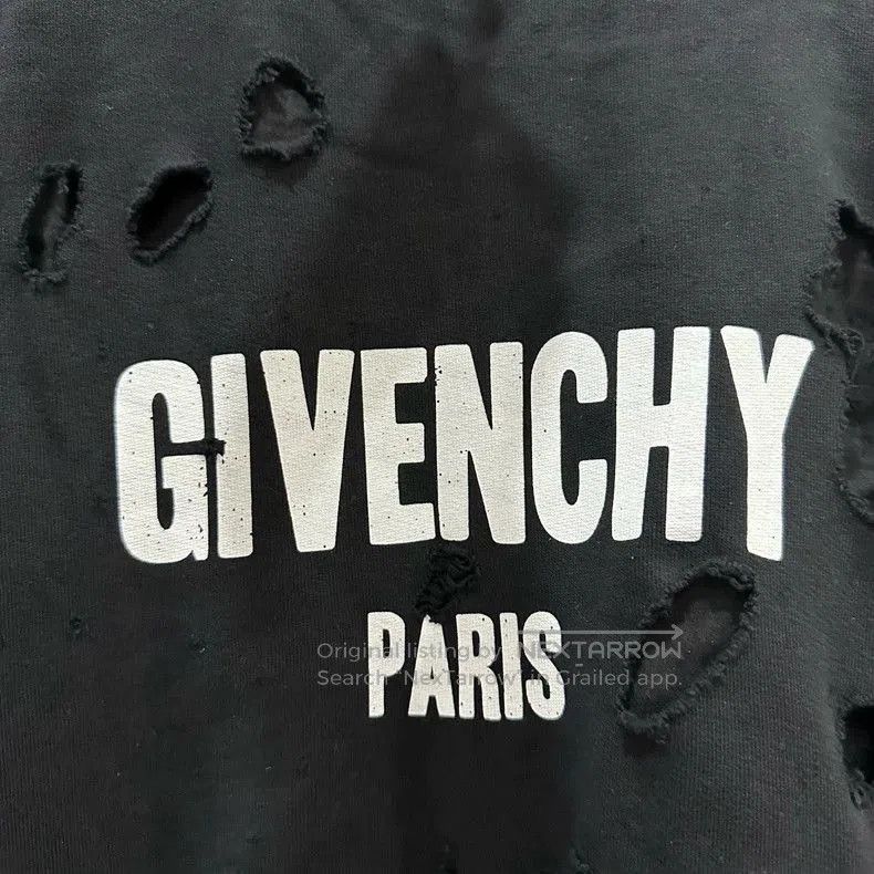 Givenchy Givenchy Black Distressed Round Neck Sweatshirt . Size US XS / EU 42 / 0 - 5 Thumbnail