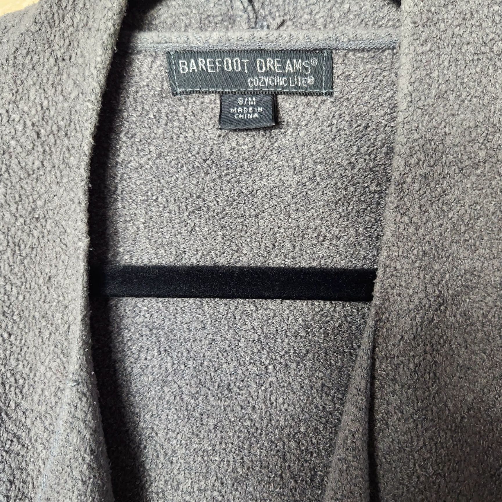 Vintage Barefoot Dreams CozyChic Lite Island Wrap Gray-Size S/M Shirt Women XS? Size S / US 4 / IT 40 - 5 Thumbnail