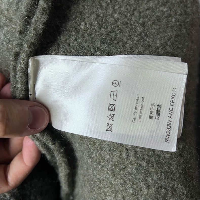 Louis Vuitton Louis Vuitton Grey color-block single-breasted long-sleeve Size US L / EU 52-54 / 3 - 5 Thumbnail