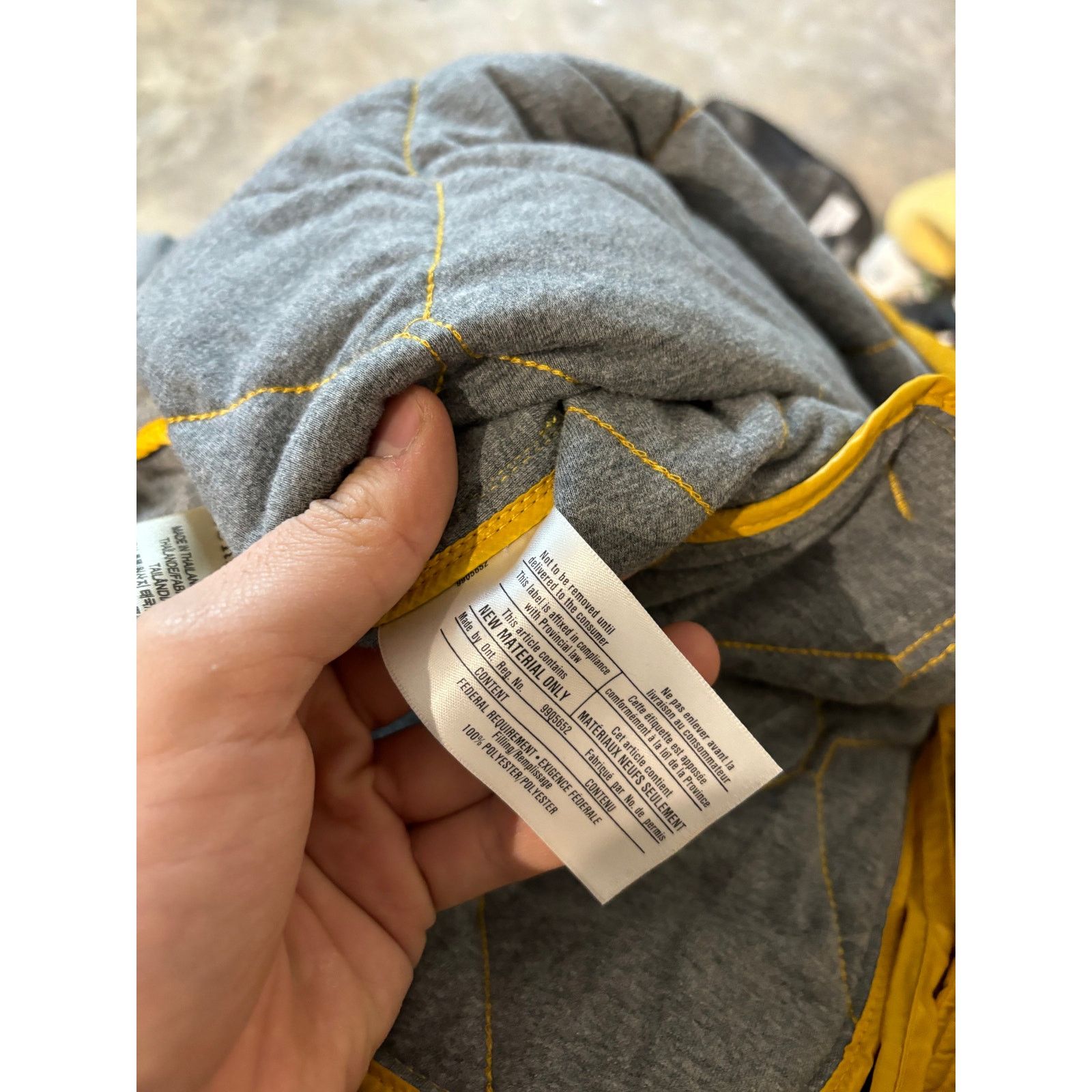 Burberry Burberry Light Jacket Yellow Used XL Size US XL / EU 56 / 4 - 6 Thumbnail