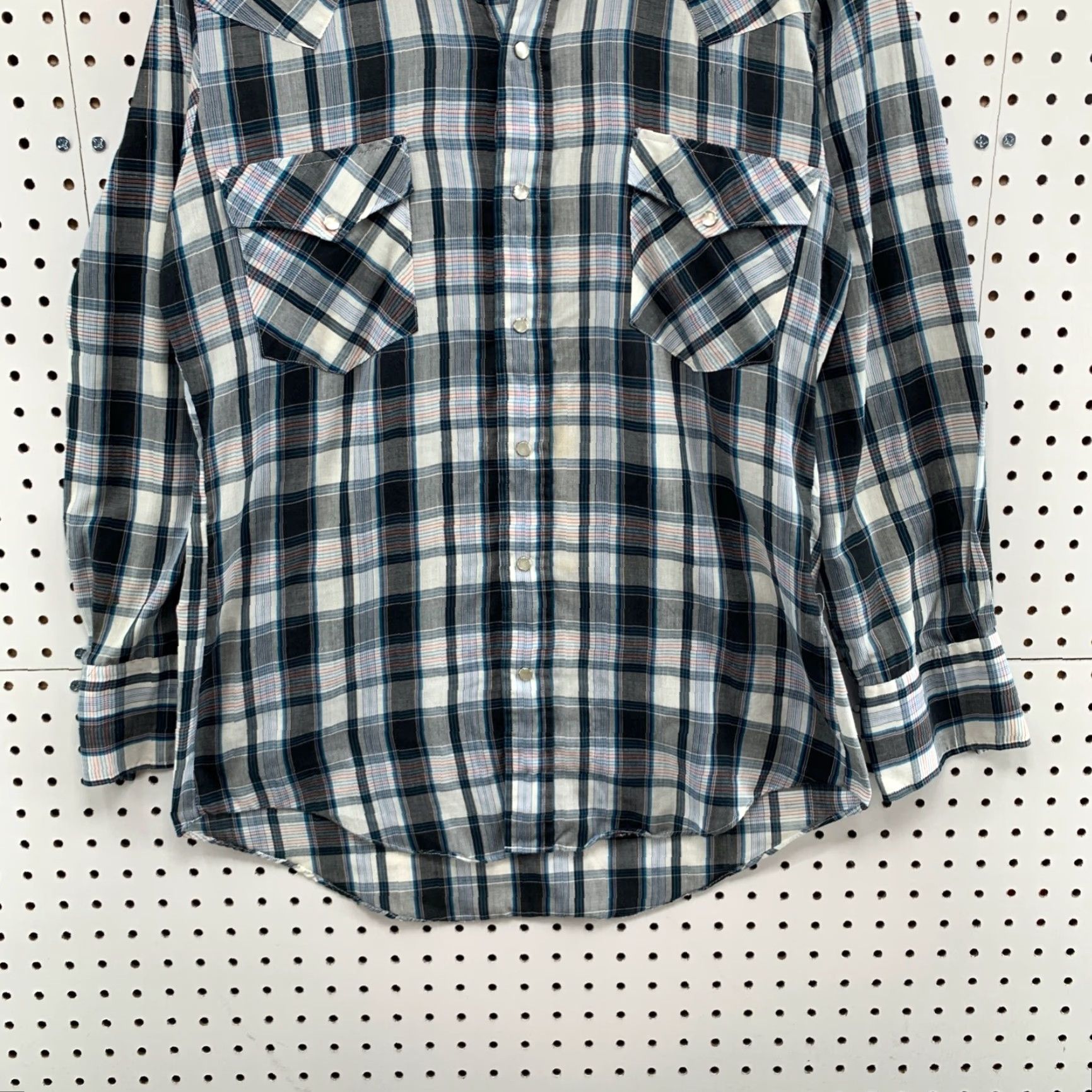 Vintage VINTAGE Chute Shirt Long Sleeve Adult Large Plaid 80s 90s Button-Up Snap Front Mens Large Plaid Shirt Size US L / EU 52-54 / 3 - 6 Thumbnail