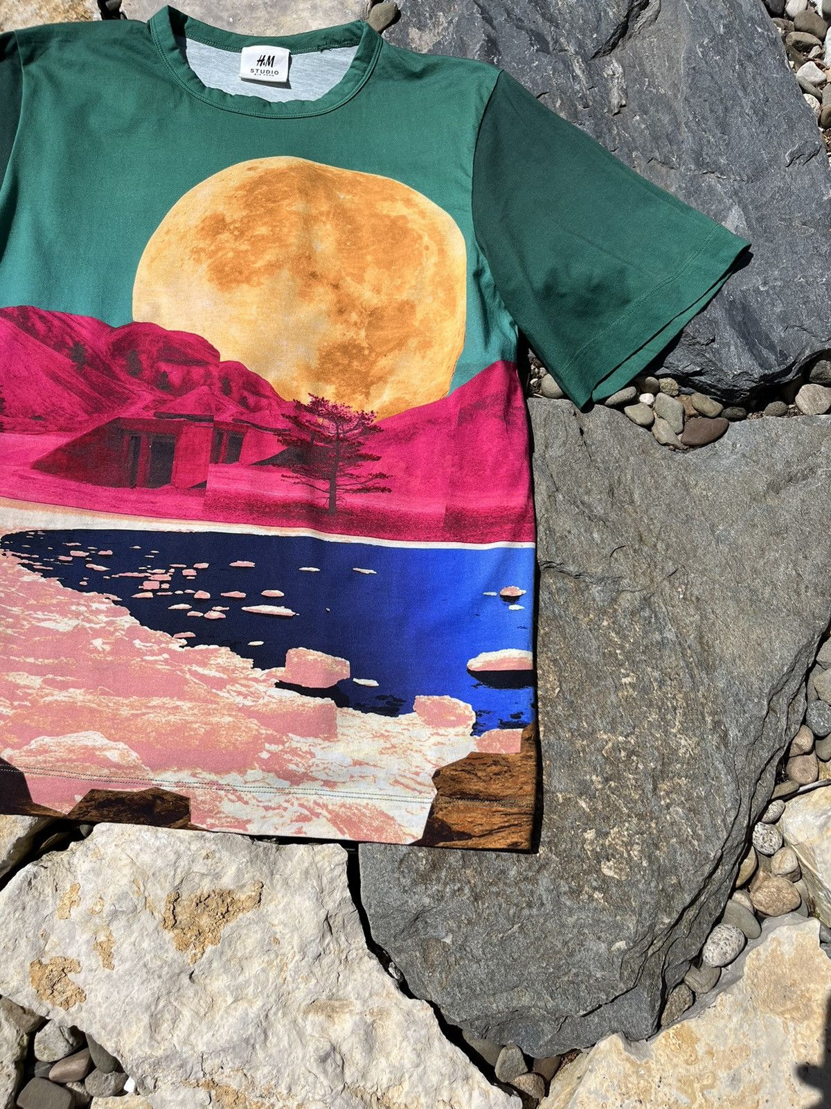 H&M H&M Studio S/S 2020 abstract colorful moon lake rock tee y2k Size US S / EU 44-46 / 1 - 5 Thumbnail