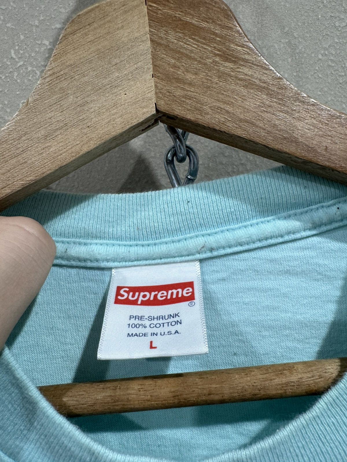 Supreme Supreme New York center logo tshirt Size US L / EU 52-54 / 3 - 3 Thumbnail