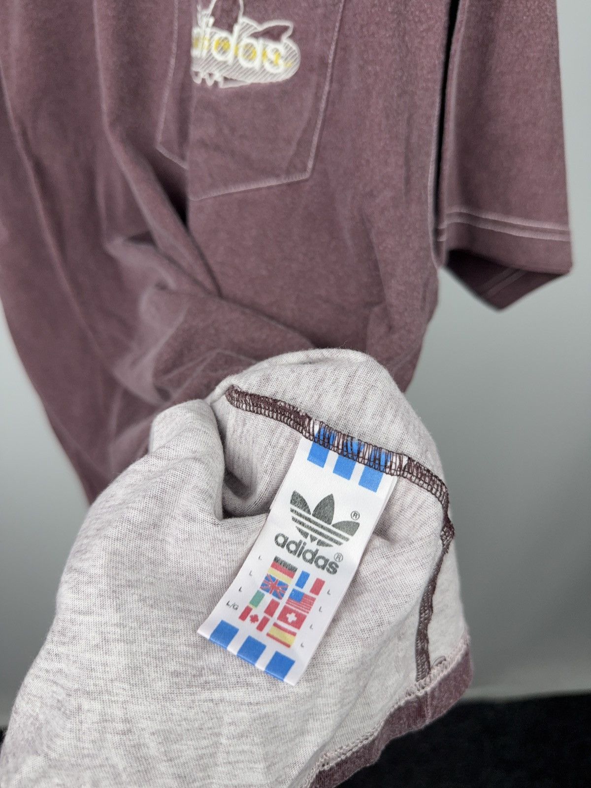 Adidas 90s Vintage Adidas Trefoil Pocket T Shirt Burgundy Washed L Size US L / EU 52-54 / 3 - 8 Thumbnail