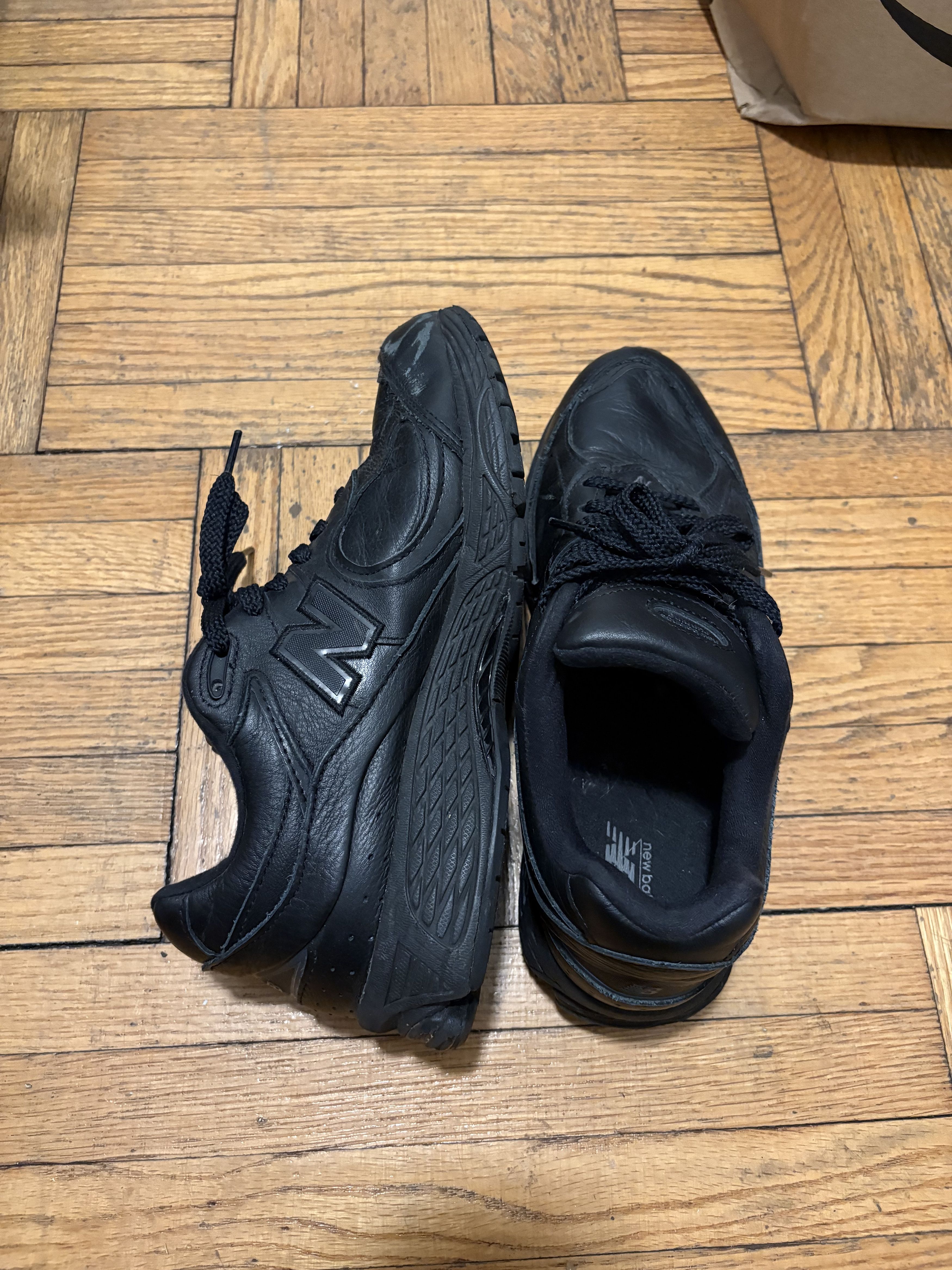 New Balance New Balance 2002R Sneakers Black Size US 8.5 / EU 41-42 - 2 Thumbnail