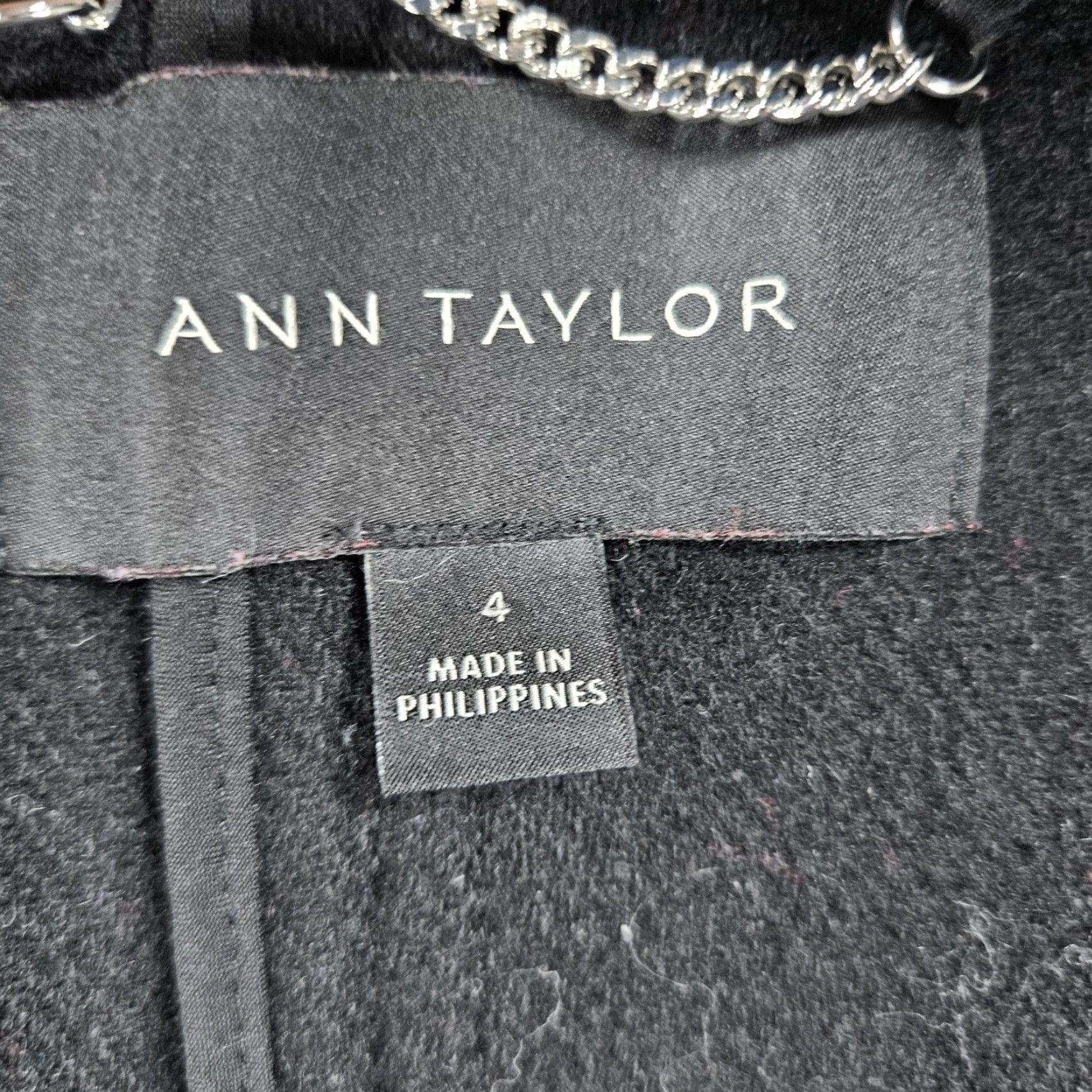 Ann Taylor Ann Taylor Black Wool Blend Hooded Full Zip Cargo Pockets Utility Coat 4 Size S / US 4 / IT 40 - 3 Thumbnail