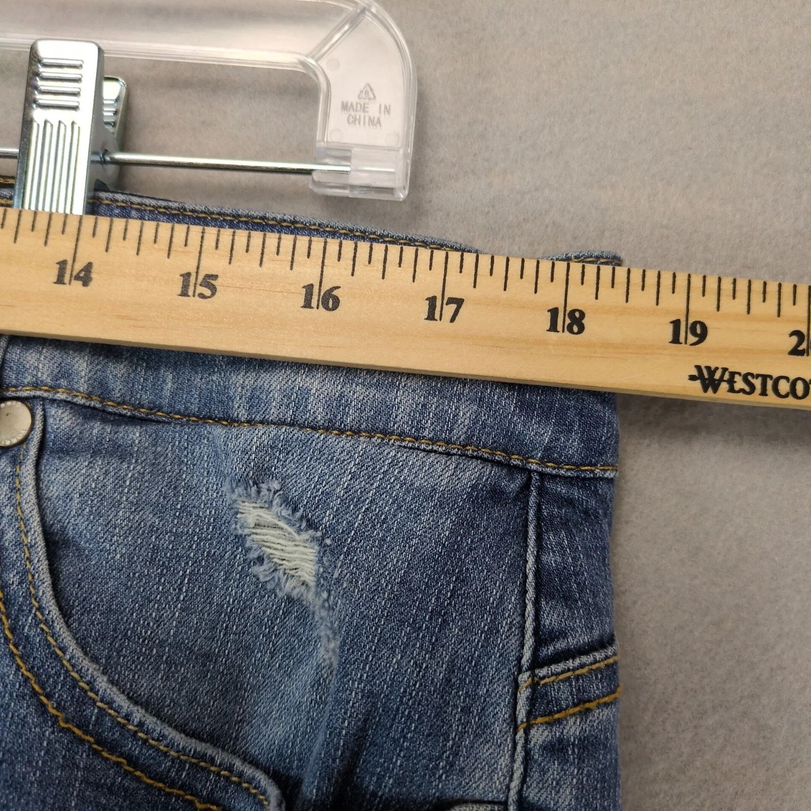 Other Torrid Bombshell Skinny Jeans Women's 18S Distressed 36x27" Size 40" / US 18 - 5 Thumbnail