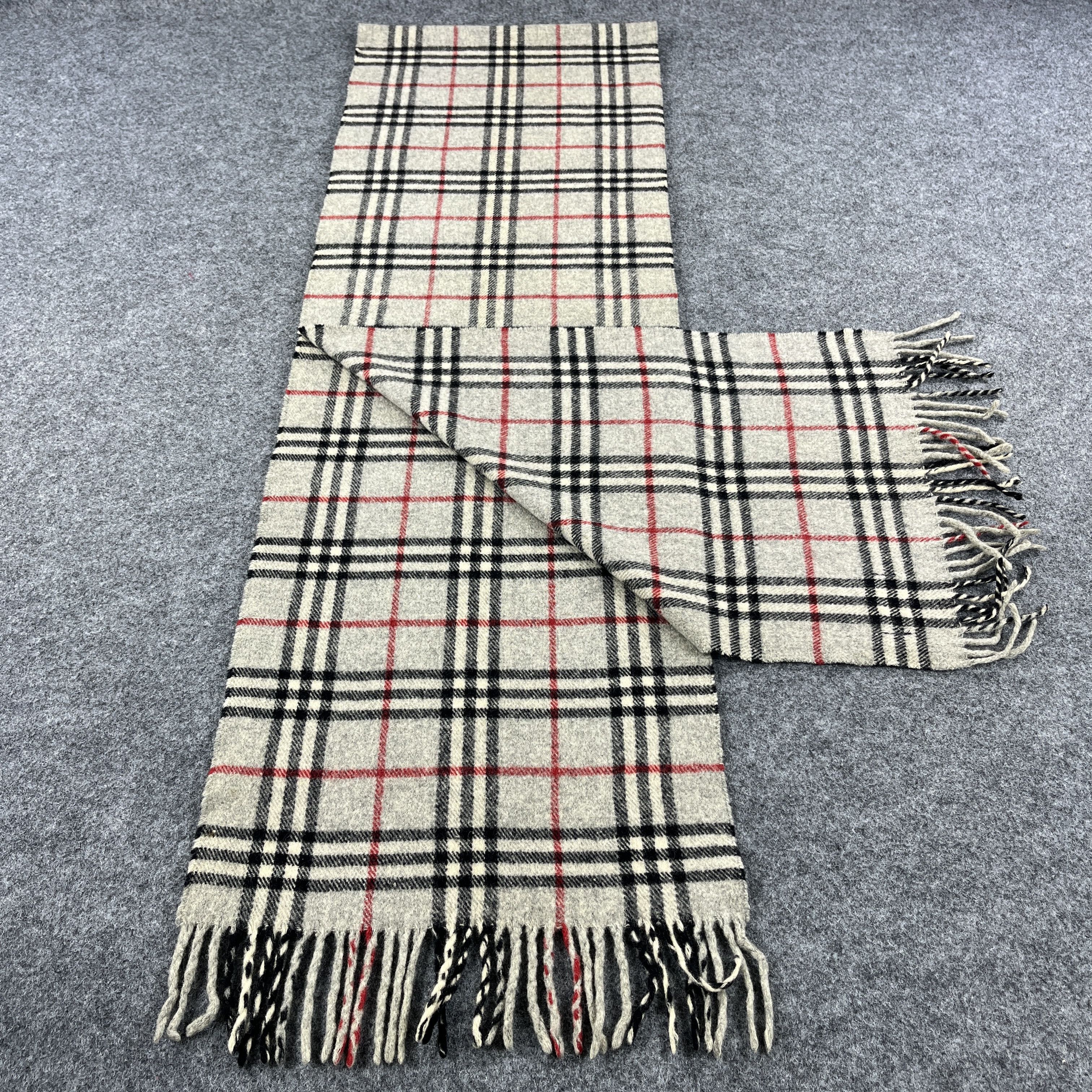Burberry Burberry Scarf / Muffler / Neckwear T1238 Size ONE SIZE - 4 Thumbnail