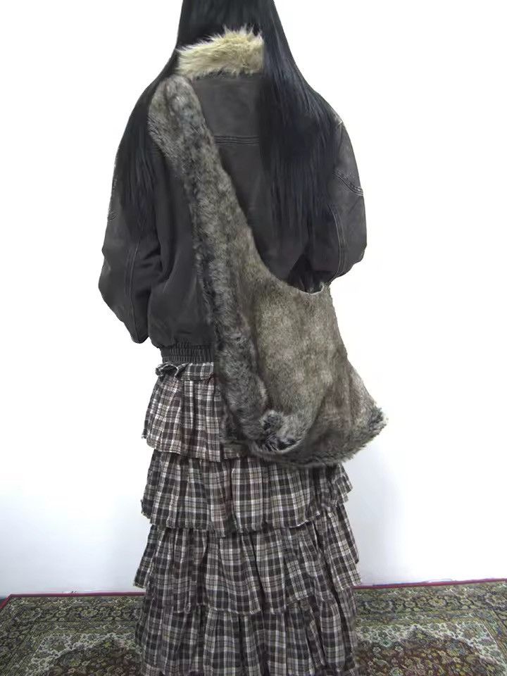 Vintage Faux Fur Y2k Streetwear Retro Crossbody Shoulder Bag Size ONE SIZE - 8 Thumbnail