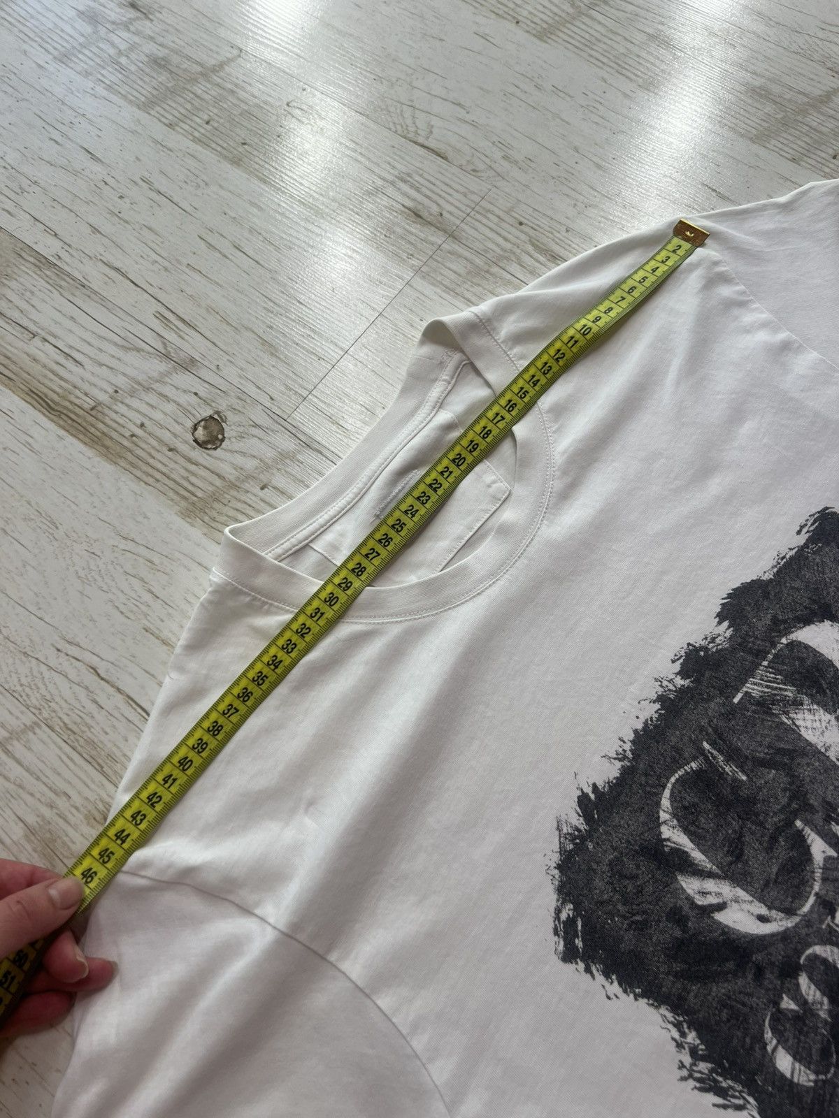 C.P. Company C.P. Company White Logo T-Shirt Size M Lightweight Cotton Size US M / EU 48-50 / 2 - 12 Thumbnail