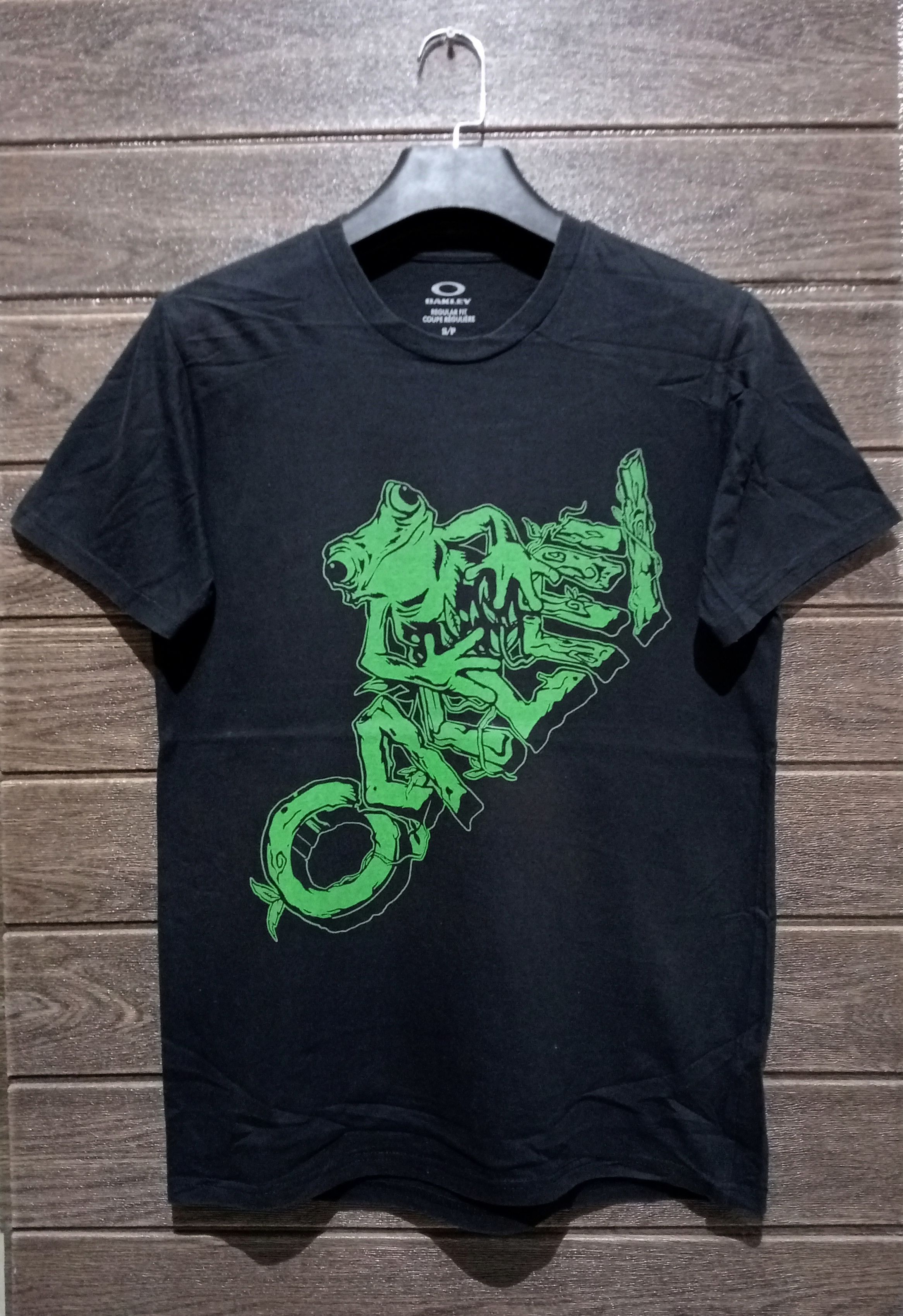 Oakley Vintage Oakley Frog Tee Very Rare Size US S / EU 44-46 / 1 - 1 Thumbnail