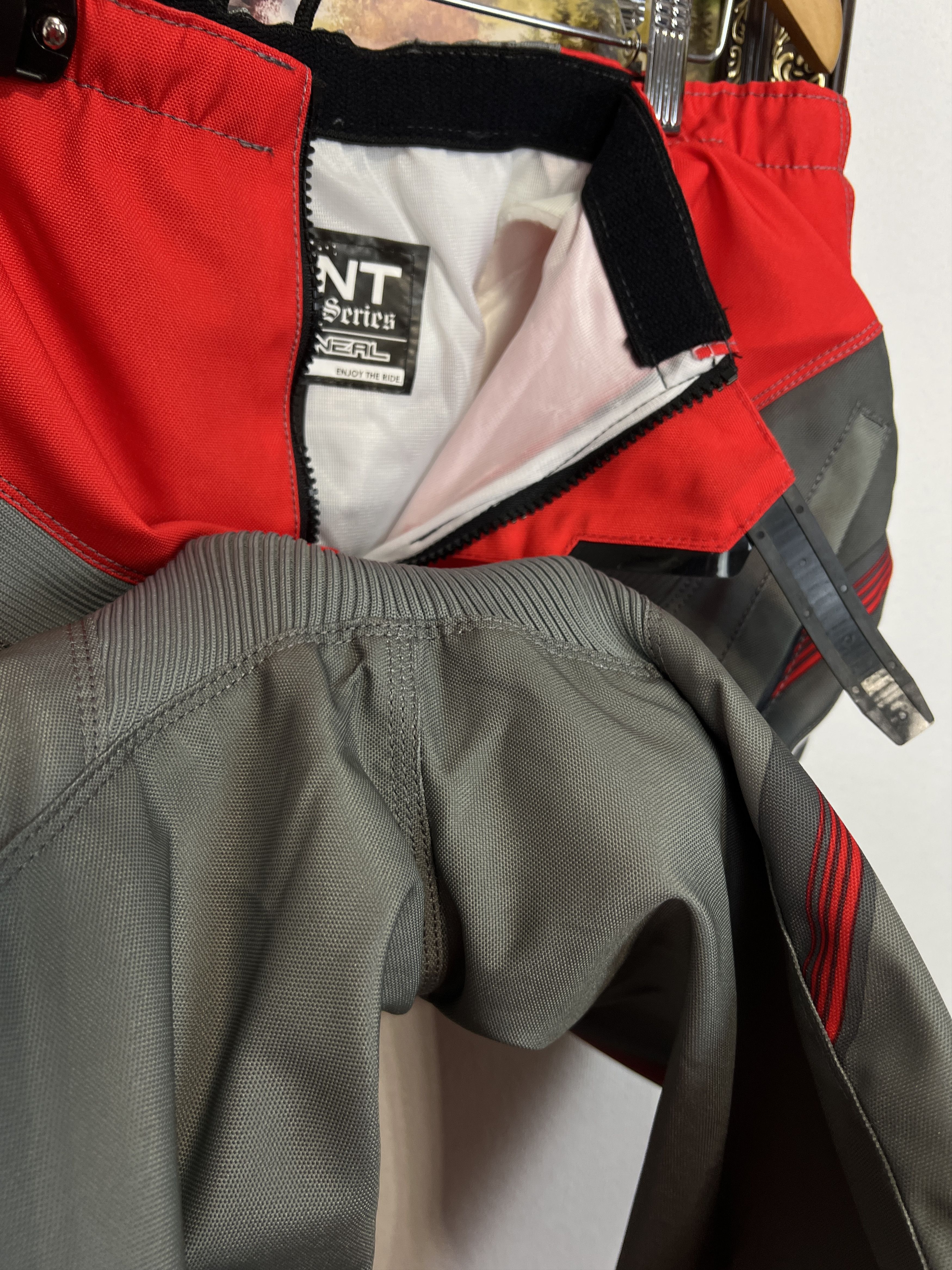 O'Neill Element FR Red Grey Shorts Racing Tech Ride Motobike Hype Size US 38 / EU 54 - 8 Thumbnail