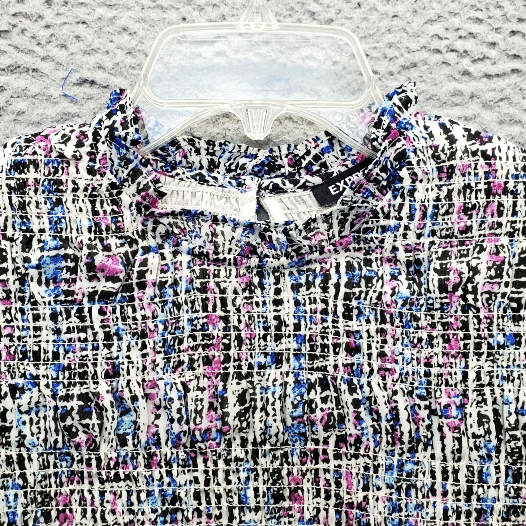 Express Express Blouse Womens Size M Multicolor Tie Dye Bell Sleeve Lined Ruffle Neck 100% Polyester Shirt Size M / US 6-8 / IT 42-44 - 7 Thumbnail
