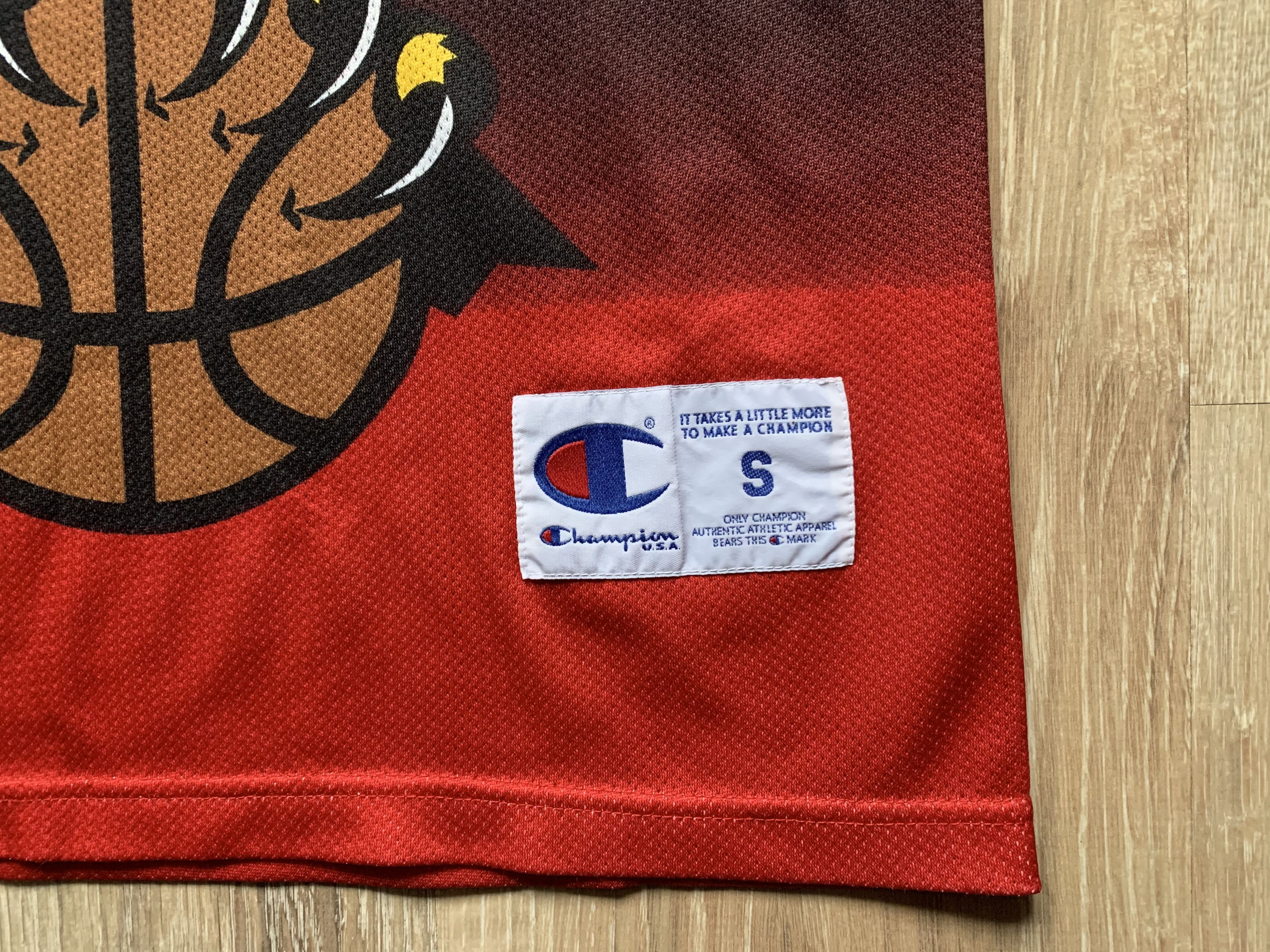 Champion × NBA × Vintage Vintage Champion Atlanta Hawks Stacey Augmon 1995 Jersey Size US S / EU 44-46 / 1 - 7 Thumbnail