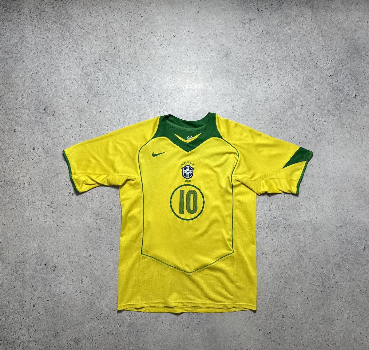 Nike Nike Brazil Team Ronaldinho #10 2004 Vintage Soccer Jersey Size US XXL / EU 58 / 5 - 2 Thumbnail