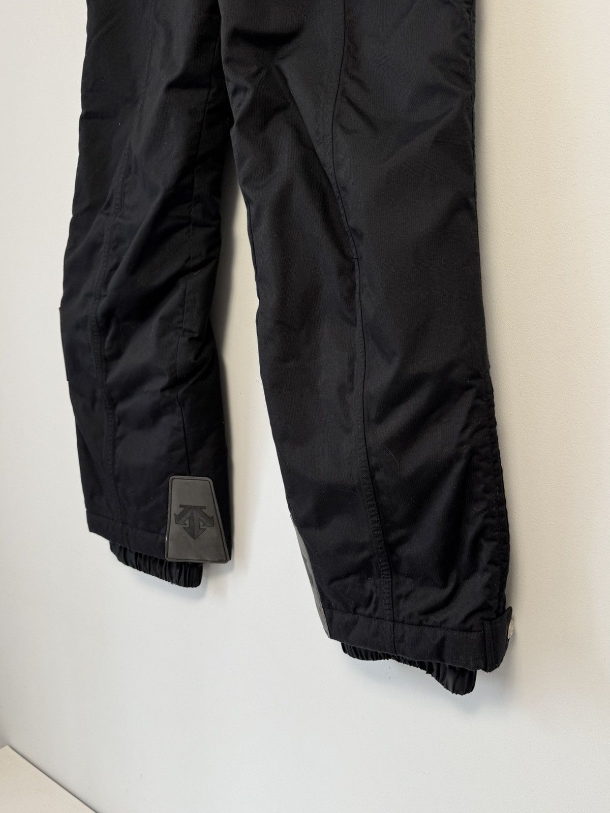 Descente Descente Woman’s Insulated Ski Pants Size US 8 Outdoor Black Size 30" / US 8 / IT 44 - 6 Thumbnail