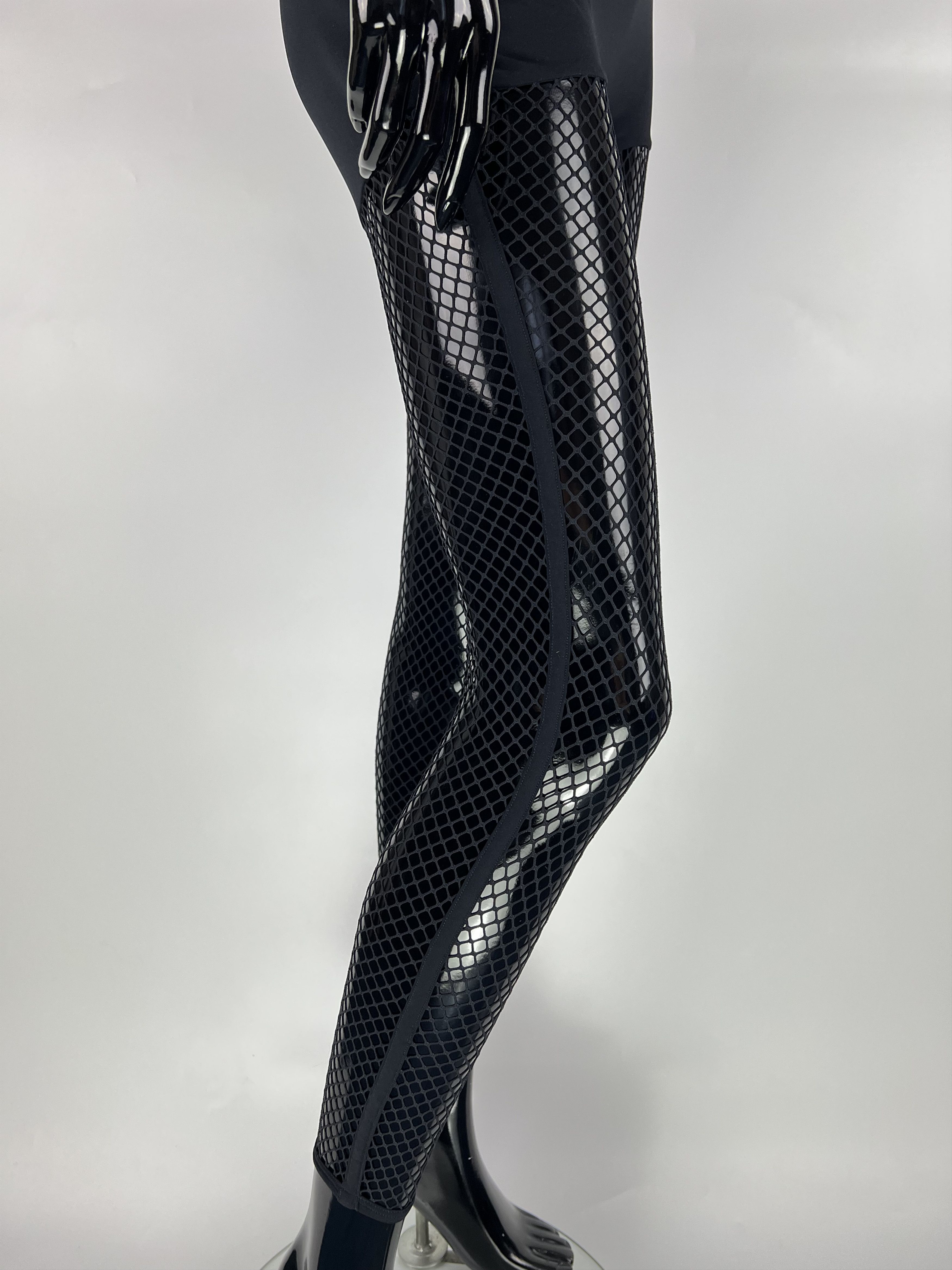 Designer Oroblu Mesh Leggings Size M Size 28" / US 6 / IT 42 - 4 Thumbnail