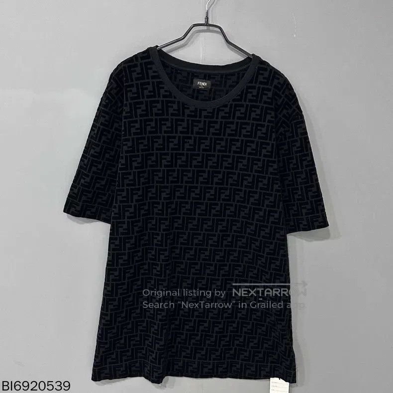 Fendi Fendi Velvet-printed black short-sleeve top Size US XXL / EU 58 / 5 - 1 Thumbnail