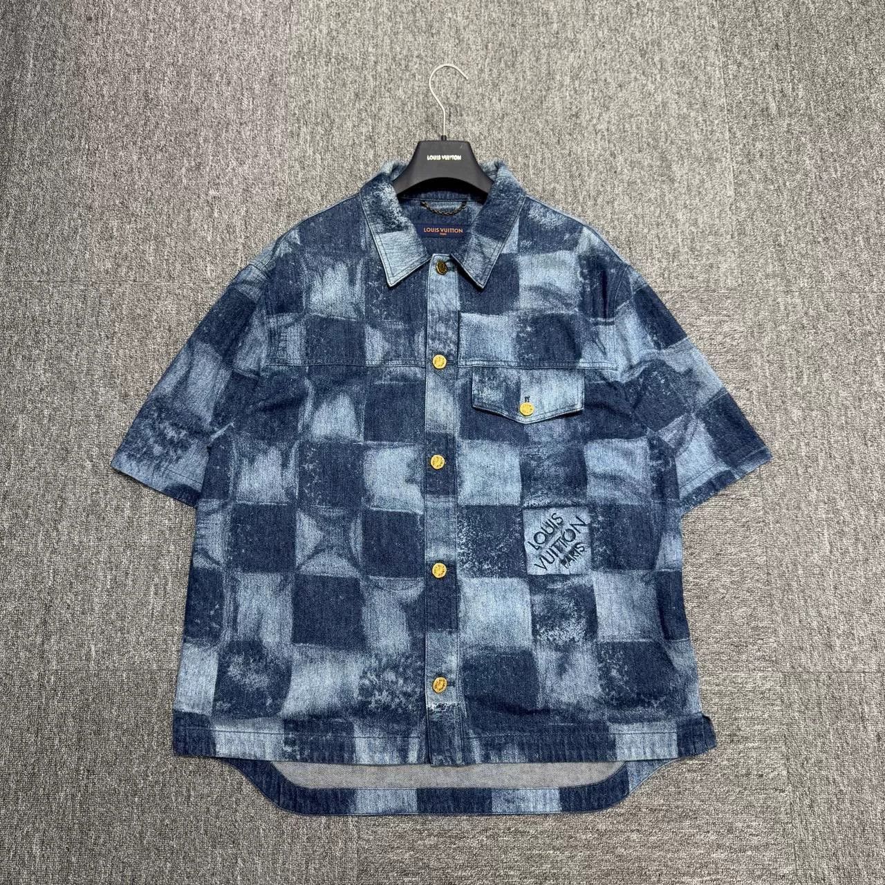 Louis Vuitton louis vuitton checkered denim short sleeve shirt. Size US XXL / EU 58 / 5 - 1 Thumbnail