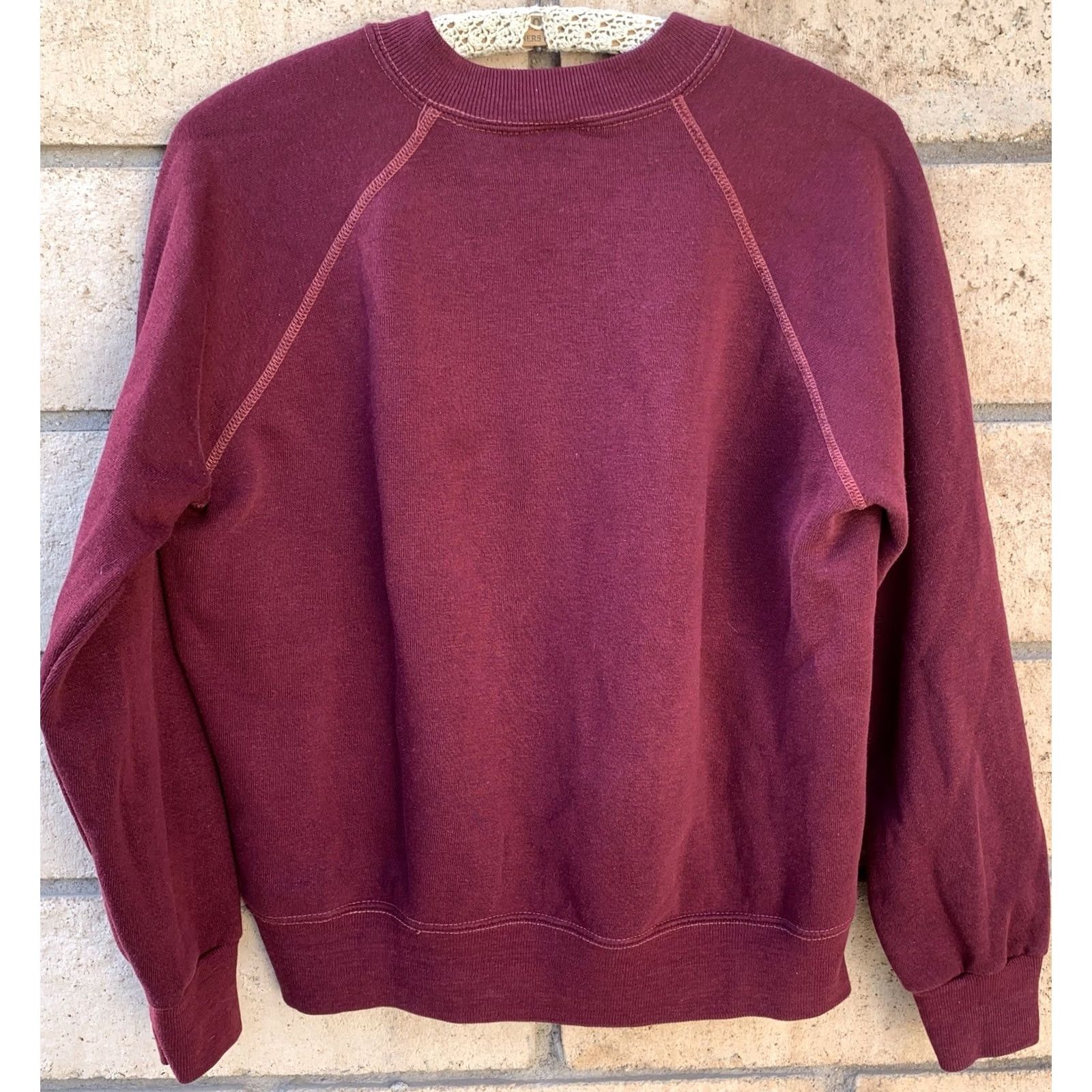 Vintage VINTAGE Red Sweatshirt Long Sleeve XL Men Size US XL / EU 56 / 4 - 6 Thumbnail