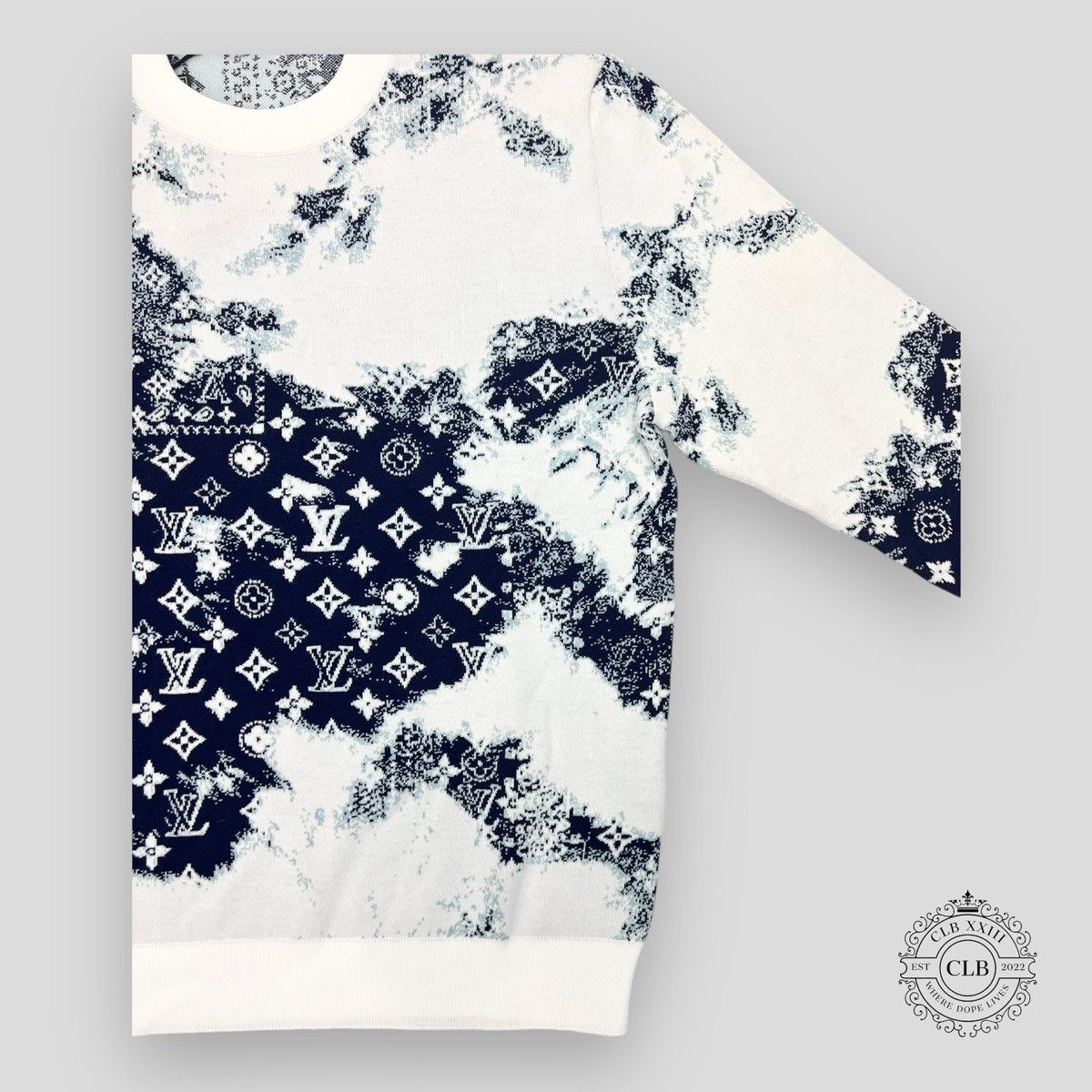 Louis Vuitton LOUIS VUITTON MONOGRAM BANDANA CREWNECK Size US M / EU 48-50 / 2 - 3 Thumbnail