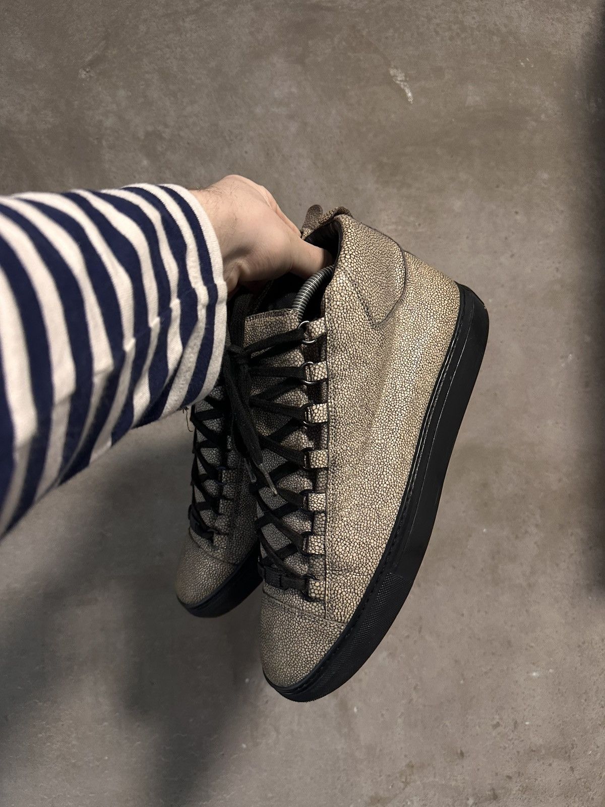 balenciaga arena high rare