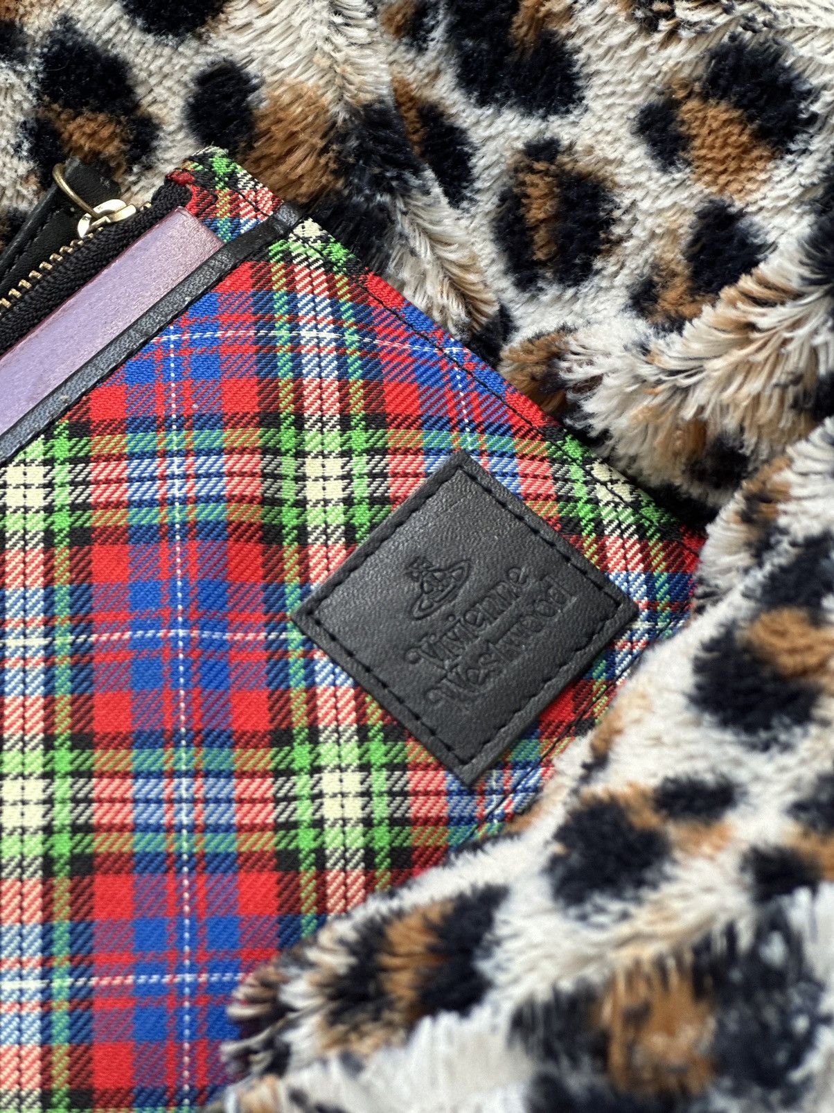 Vivienne Westwood Rare 🔥 Vivienne Westwood Passport Holder Wallet Size ONE SIZE - 2 Thumbnail