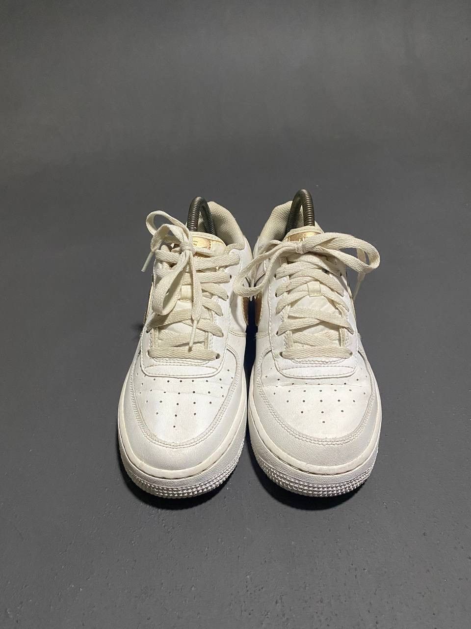 Nike Nike Air Force 1 Size US 5.5 / EU 38 - 2 Thumbnail