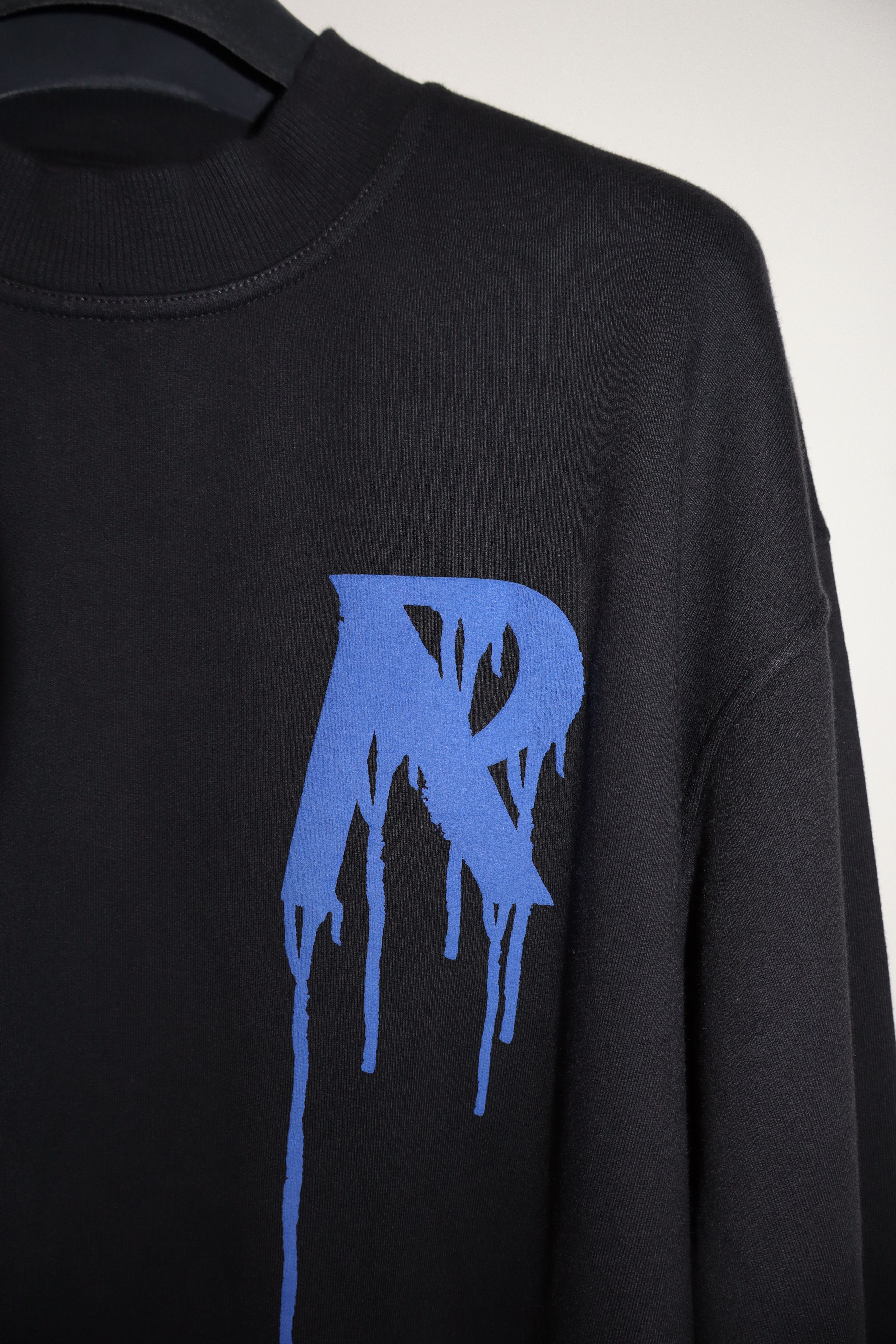 Represent Clo. 1 of 1 Melting initial "R" sweatshirt Size US L / EU 52-54 / 3 - 2 Thumbnail