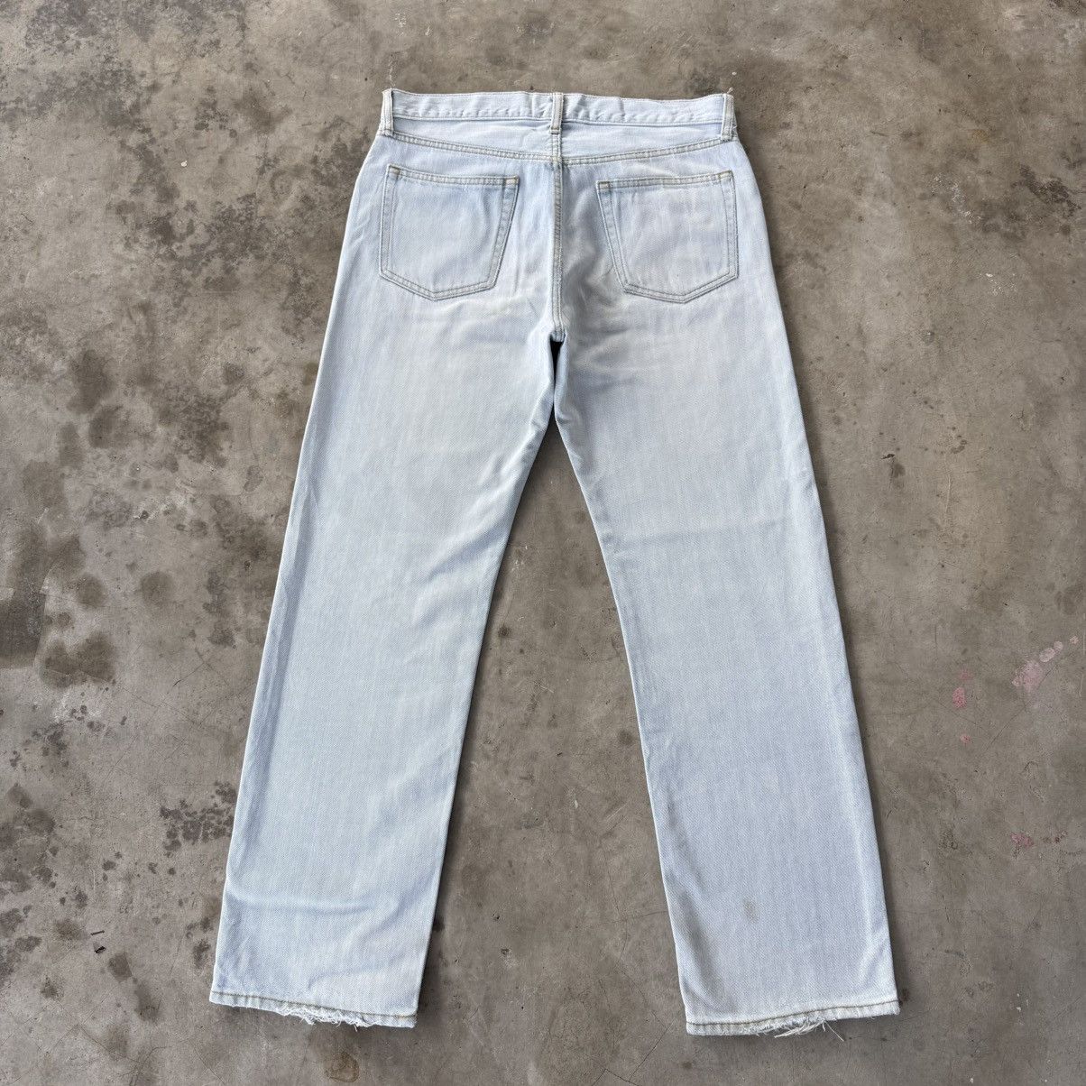 Japanese Brand Vintage Japanese Brand Light Wash Blue Ripped Denim Jean. Size US 35 - 8 Thumbnail