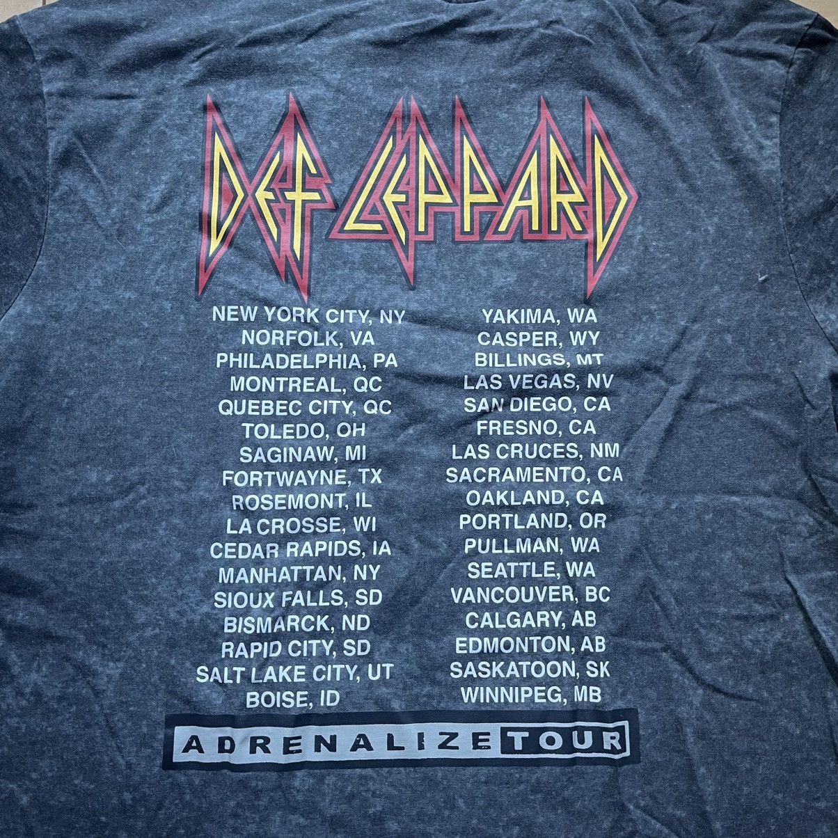Other Grey Vintage Y2K Def Leppard Adrenalize Tour tee Size US XL / EU 56 / 4 - 4 Thumbnail