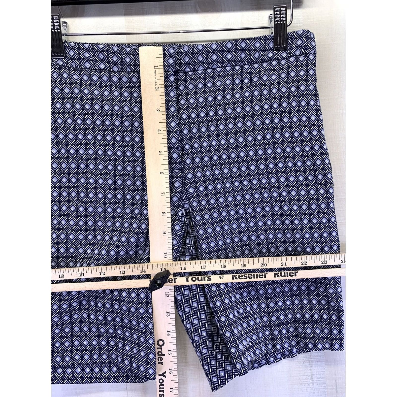 Vintage Mario Serrani Italy Womens Blue Diamond Pattern Stretch Shorts Size 10 Bermuda Jeans Bermuda Shorts Womens 10 Blue Diamond Stretch Shirt Nearby Size 32" / US 10 / IT 46 - 2 Thumbnail
