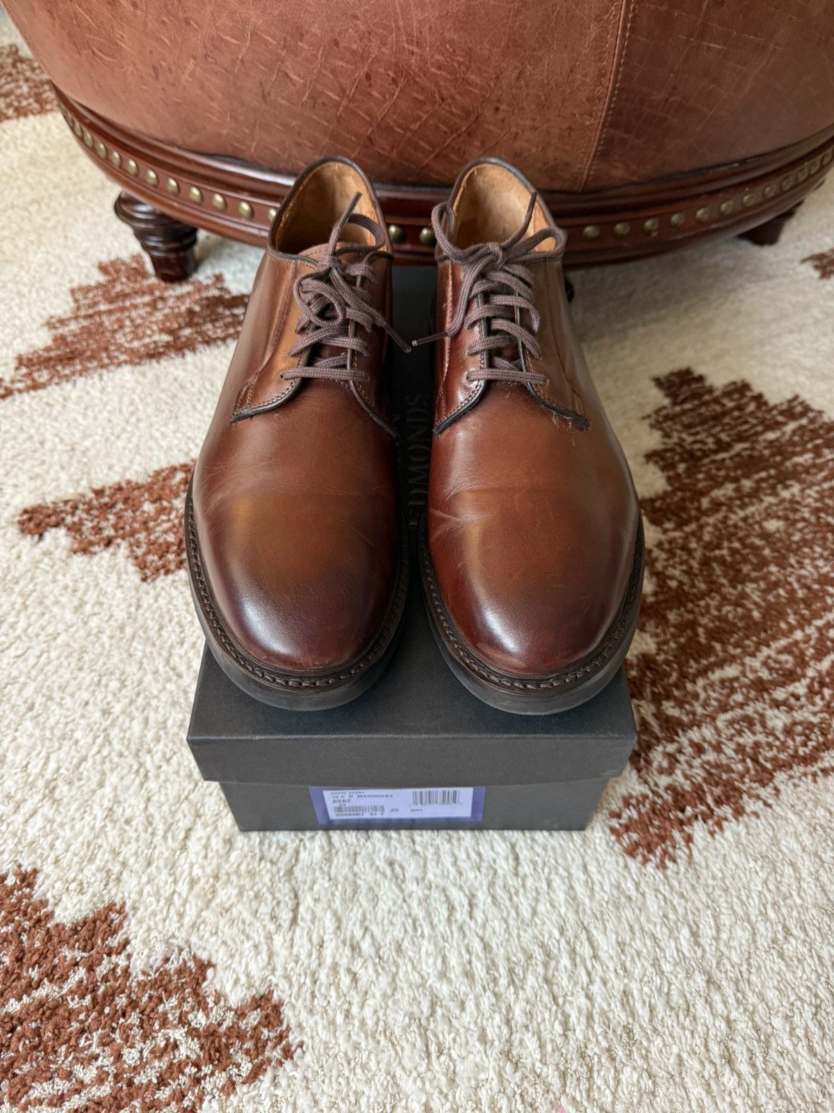 Allen Edmonds Allen Edmonds Drake Derby Size US 10.5 / EU 43-44 - 1 Thumbnail