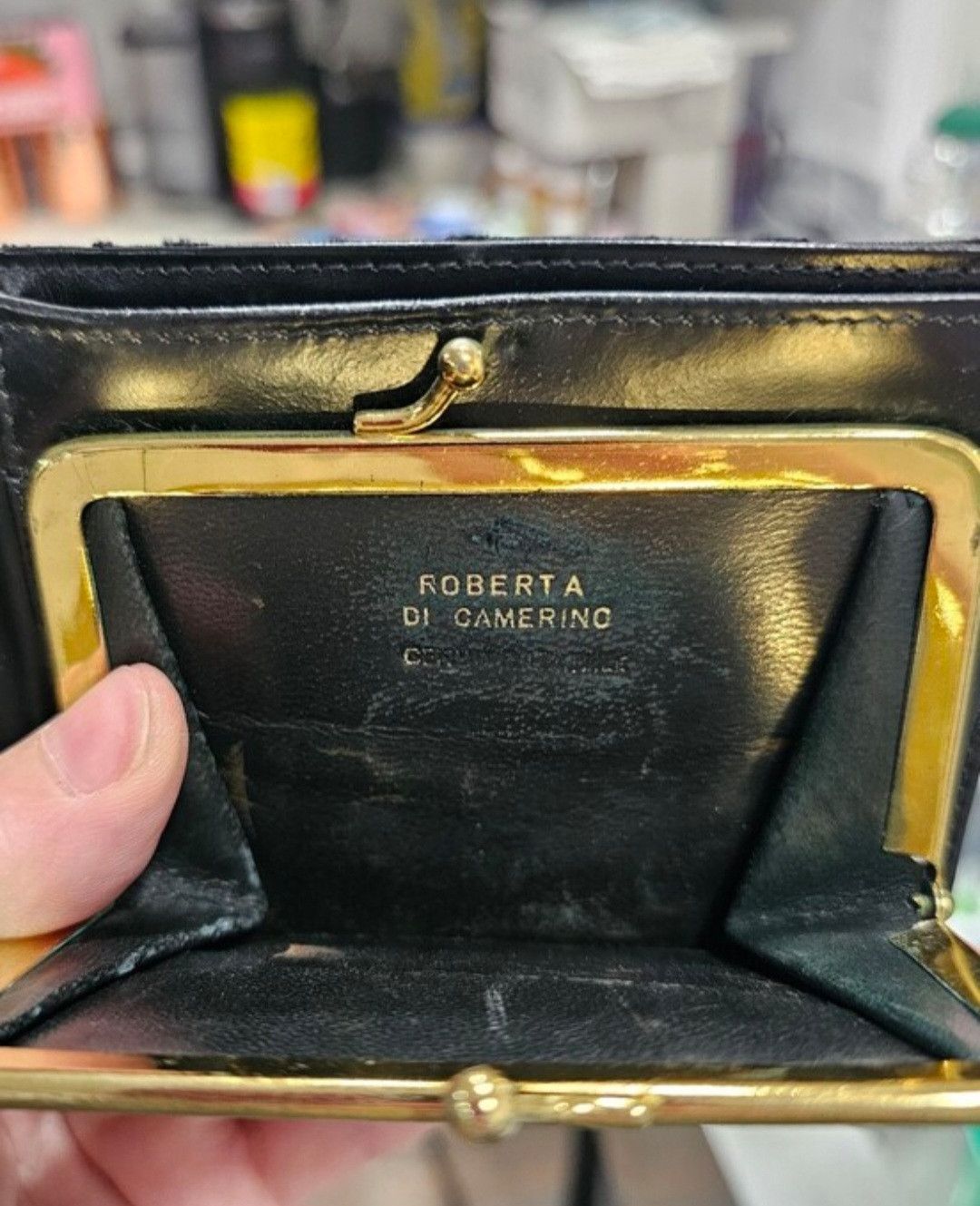 Roberta di Camerino Velvet Logo Gamaguchi Bifold Wallet - 1970s Size ONE SIZE - 9 Thumbnail