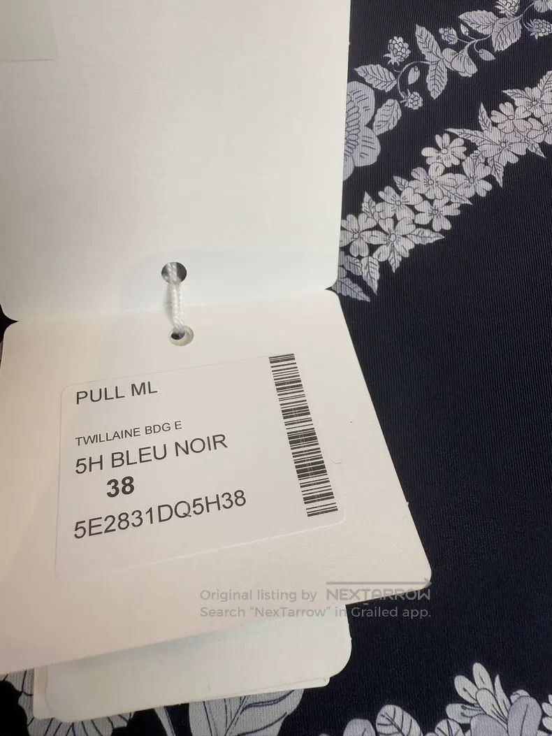 Hermes Hermes Dark Blue Silk Printed Pullover, Size 38, 100% Silk Size XS / US 0-2 / IT 36-38 - 6 Thumbnail