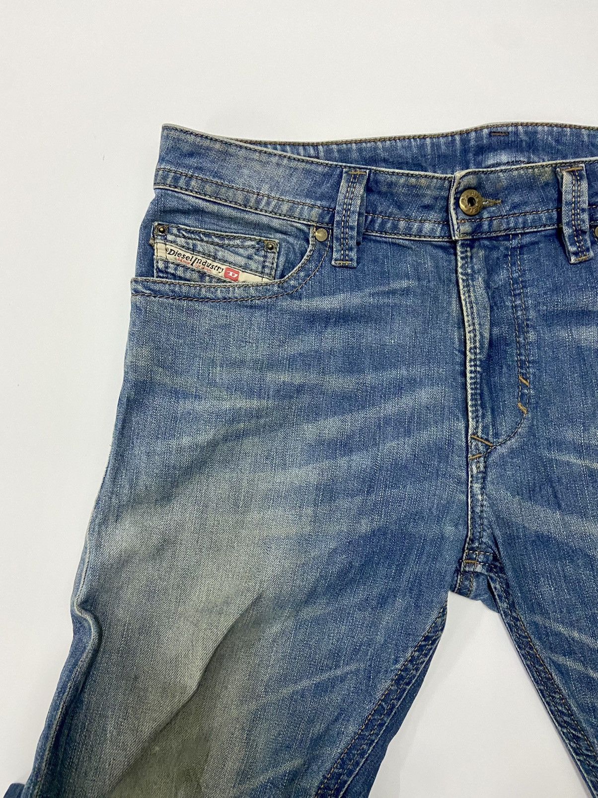 Diesel DIESEL DISTRESSED JEANS Size US 31 - 5 Thumbnail