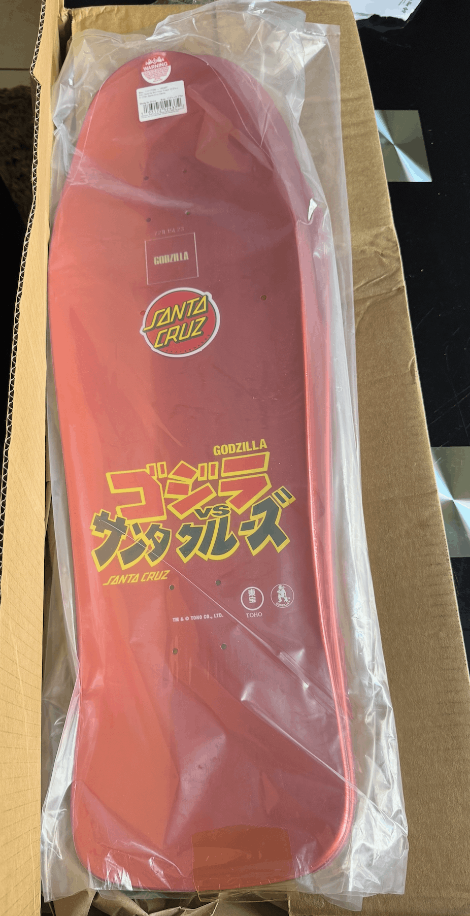 Santa Cruz Skateboards GODZILLA STORE SANTA CRUZ SHIN KNOX FIREPIT RARE SKATEBOARD Size ONE SIZE - 2 Thumbnail