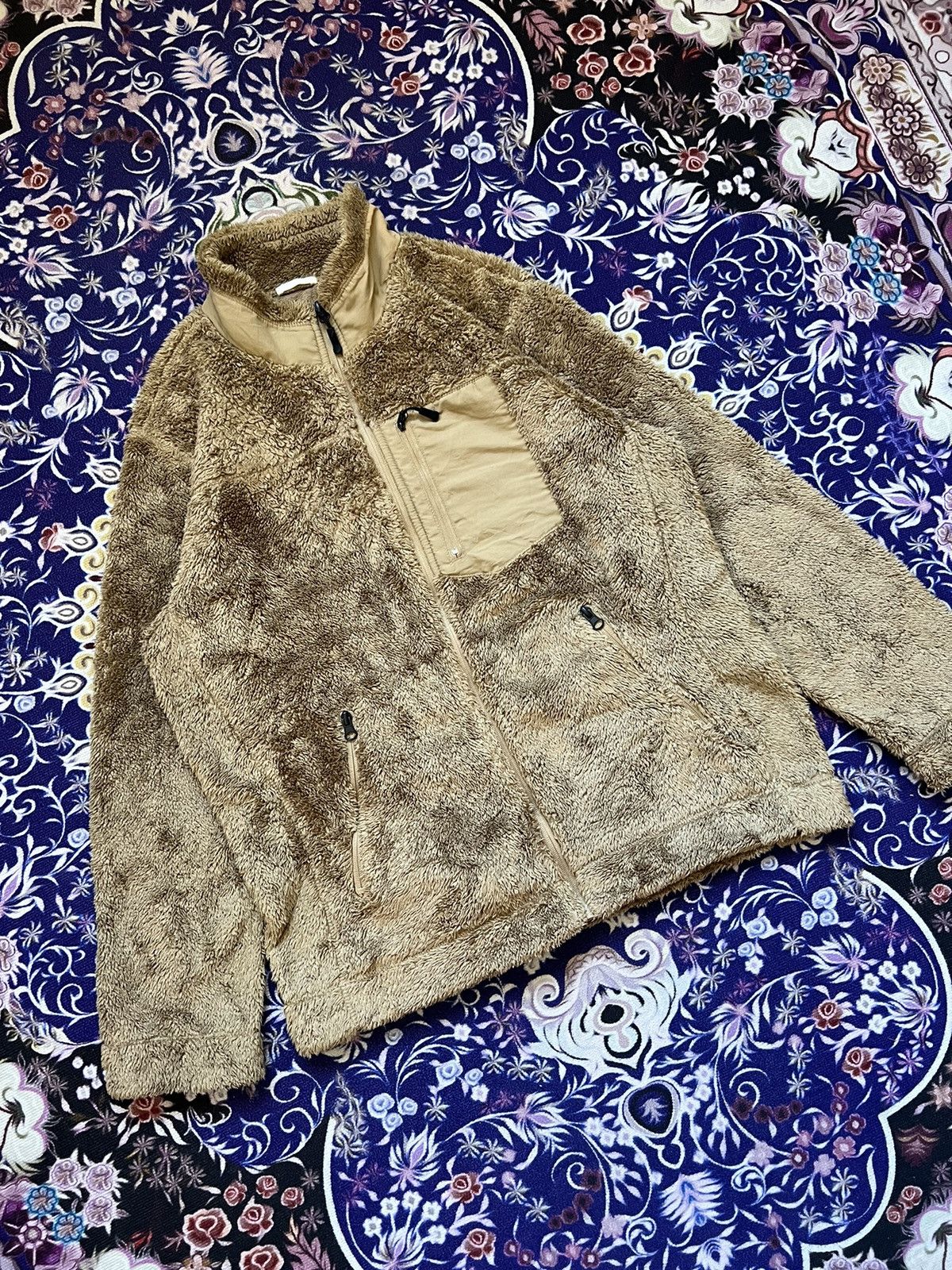 GU GU Deep Pile Sherpa Fleece Jacket Patagonia Outdoor Life Size US L / EU 52-54 / 3 - 2 Thumbnail