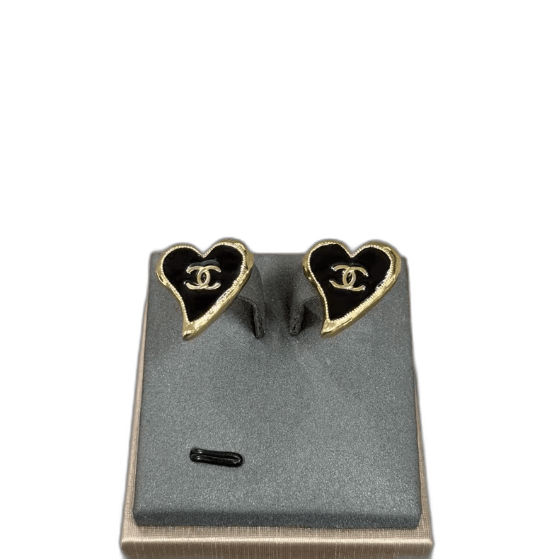 Chanel Chanel Heart Stud Earrings Size ONE SIZE - 1 Thumbnail