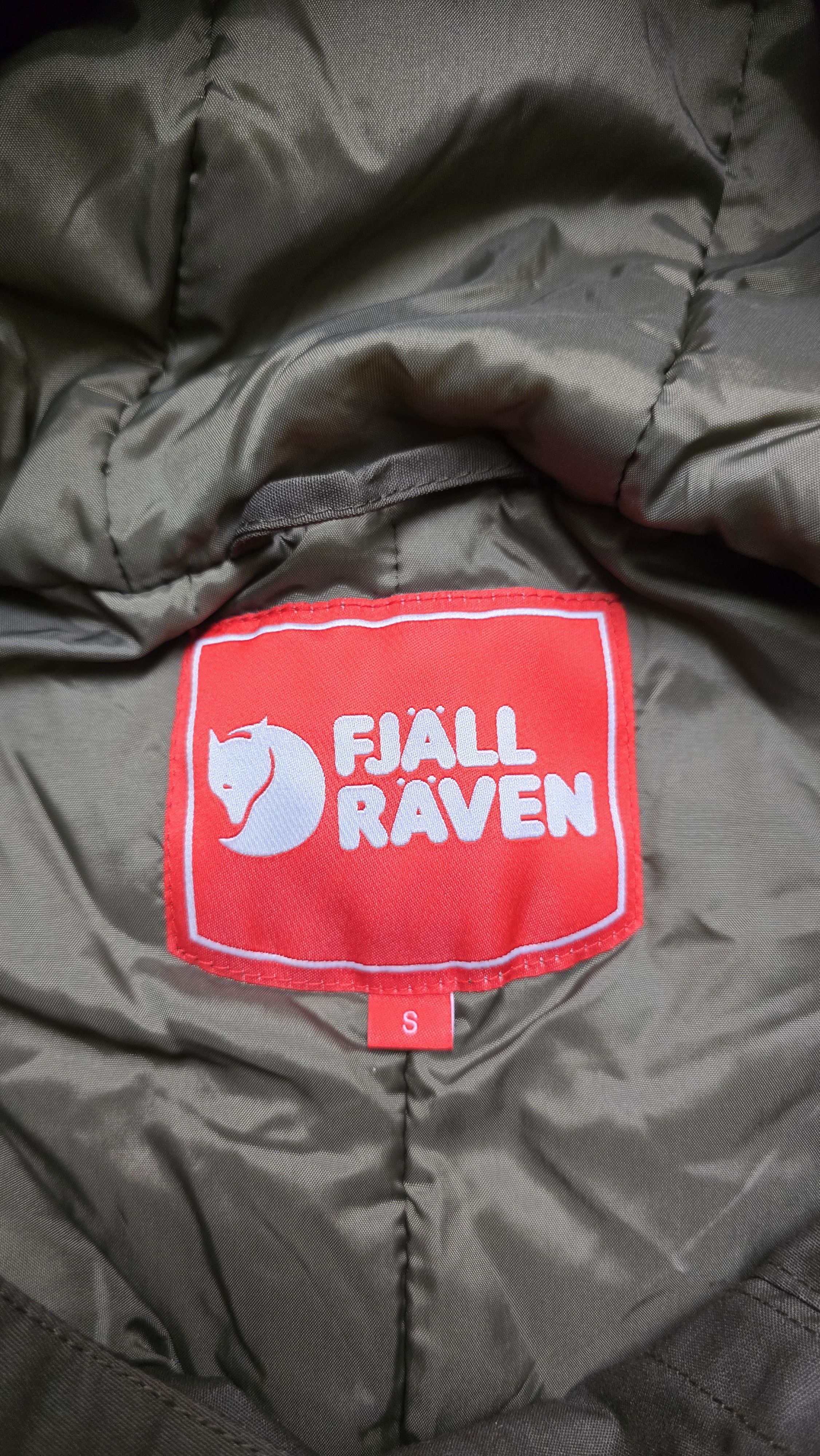 Fjallraven Luhkka Cape Jacket G-1000 Waxed Fur Hood Olive Poncho Size US S / EU 44-46 / 1 - 20 Thumbnail