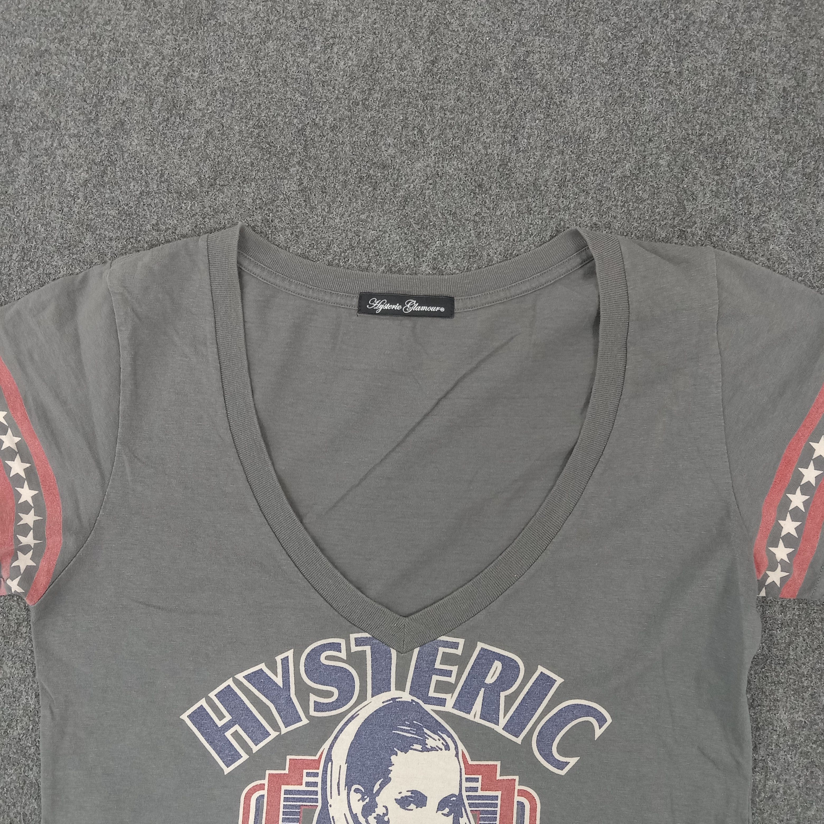 Hysteric Glamour × Japanese Brand × Vintage Hysteric Glamour Japanese Brand V Neck Tshirt Size S / US 4 / IT 40 - 2 Thumbnail