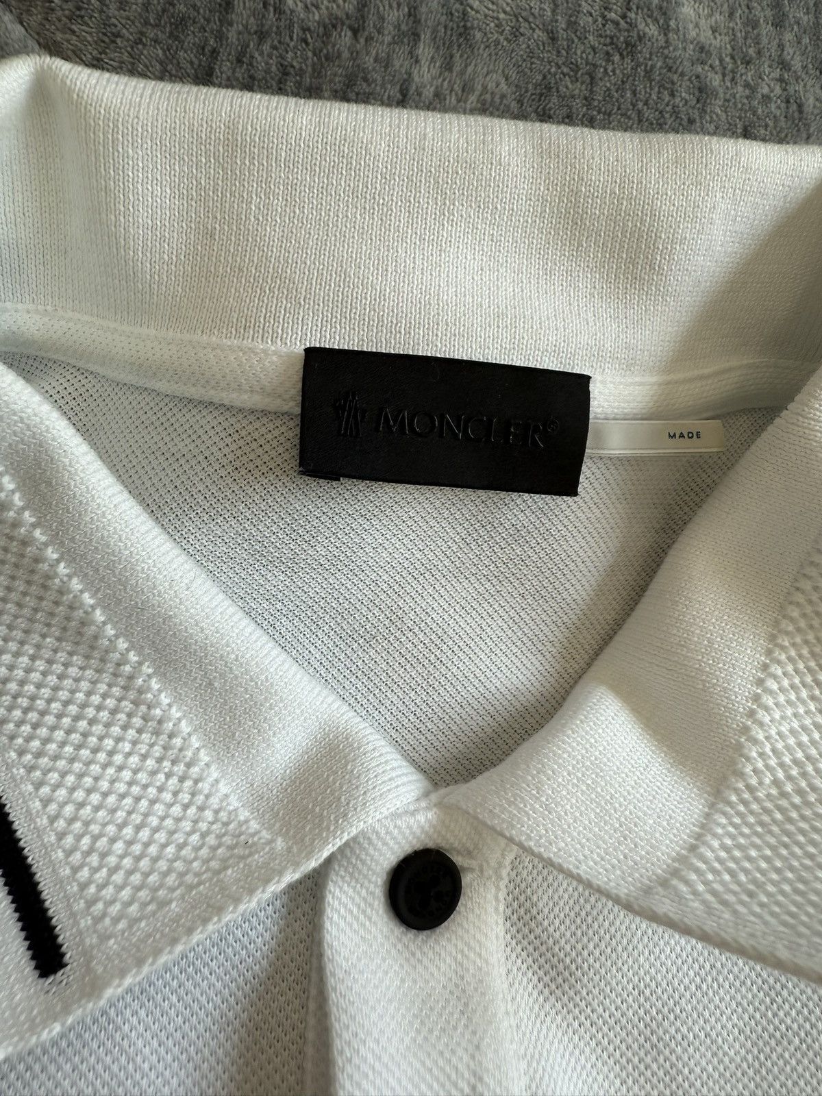 Moncler Moncler Polo Shirt Size US M / EU 48-50 / 2 - 3 Thumbnail