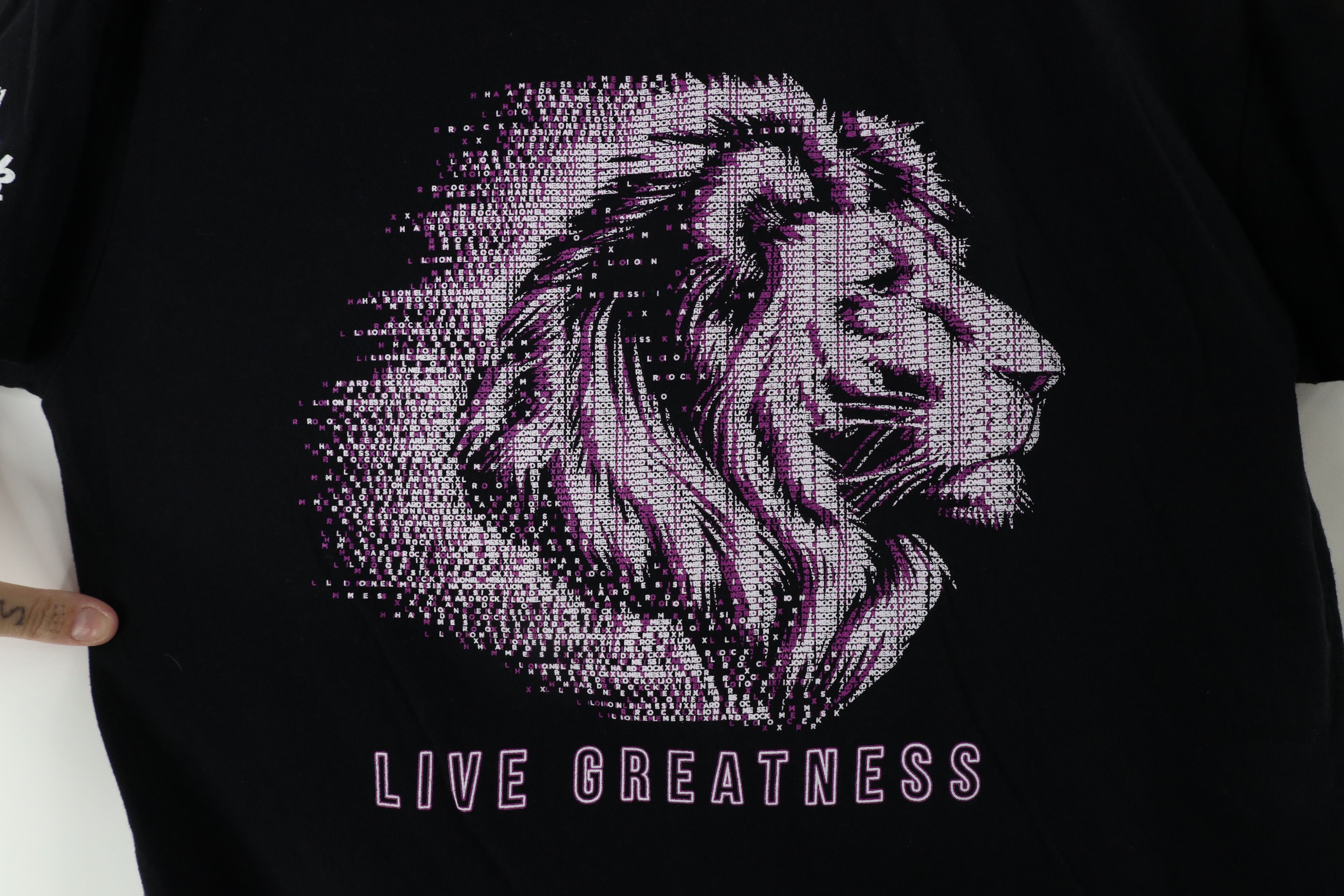 Hard Rock Cafe × Vintage Hard Rock Cafe Live Greatness Lionel Messi Soccer T-Shirt Size US L / EU 52-54 / 3 - 6 Thumbnail